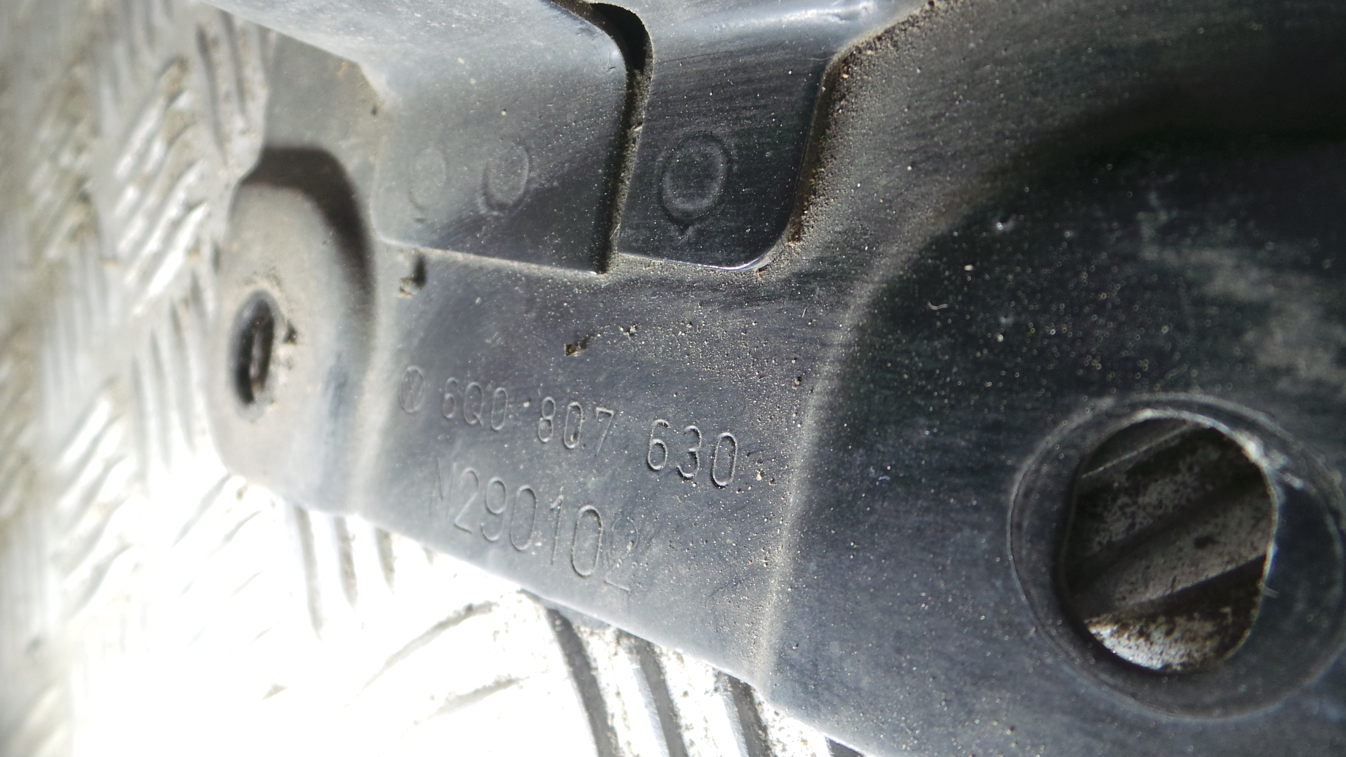 Reforco do Para Choques Traseiro  6Q0807630 - VW POLO (9N_, 9A_)-33181086