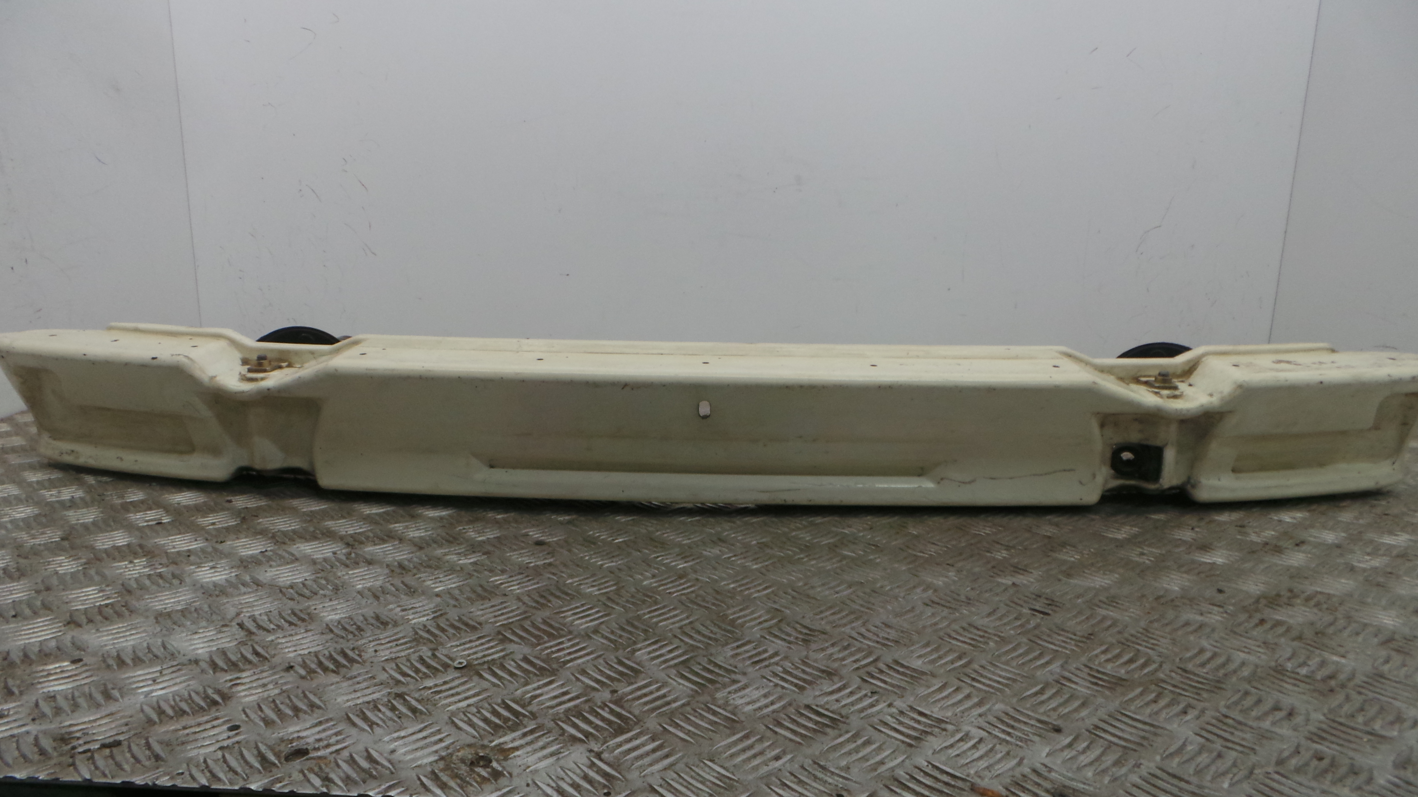Reforco do Para Choques Traseiro  8195314 - BMW 3 Touring (E46)-33181410