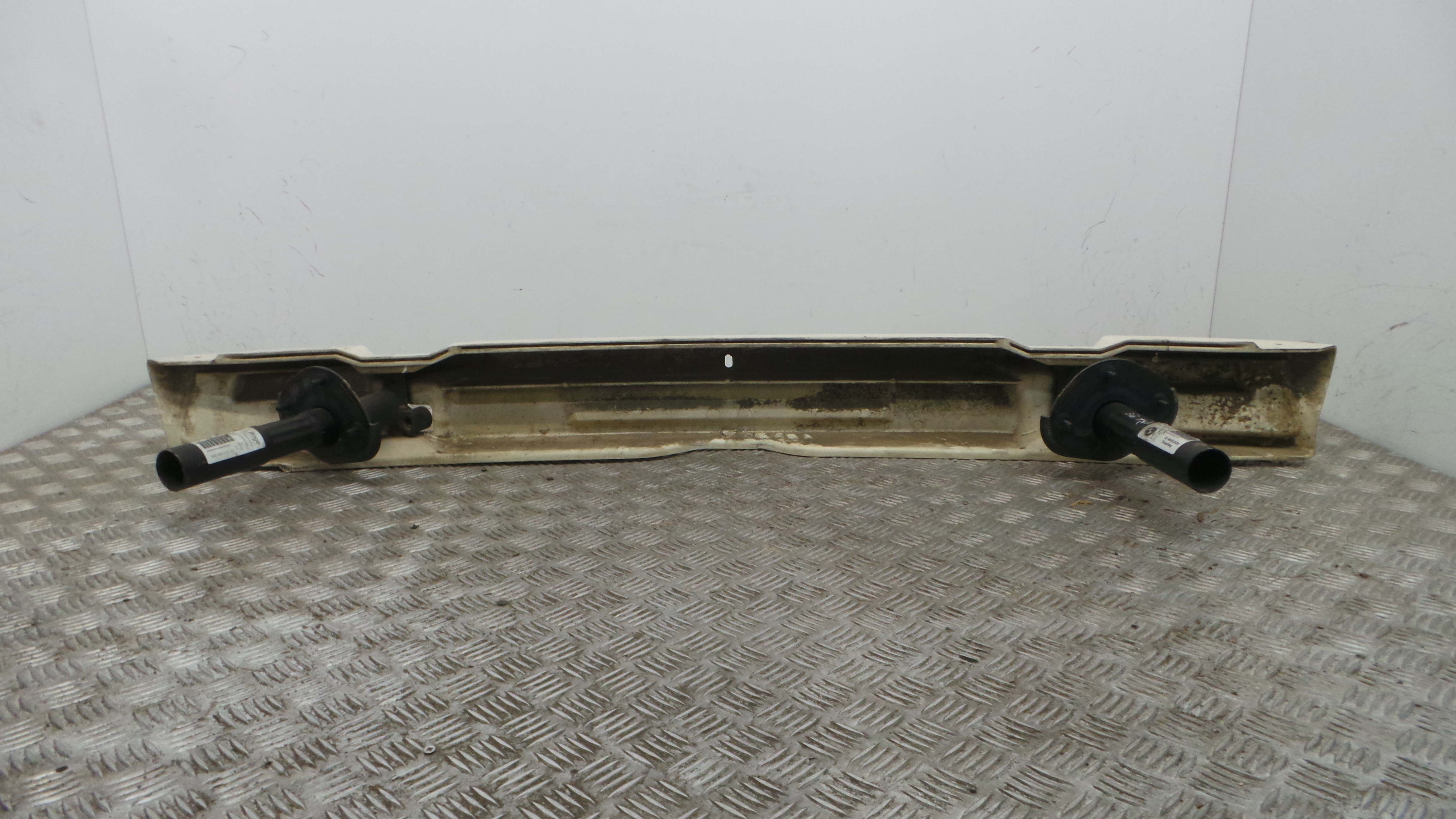 Reforco do Para Choques Traseiro  8195314 - BMW 3 Touring (E46)-33181410