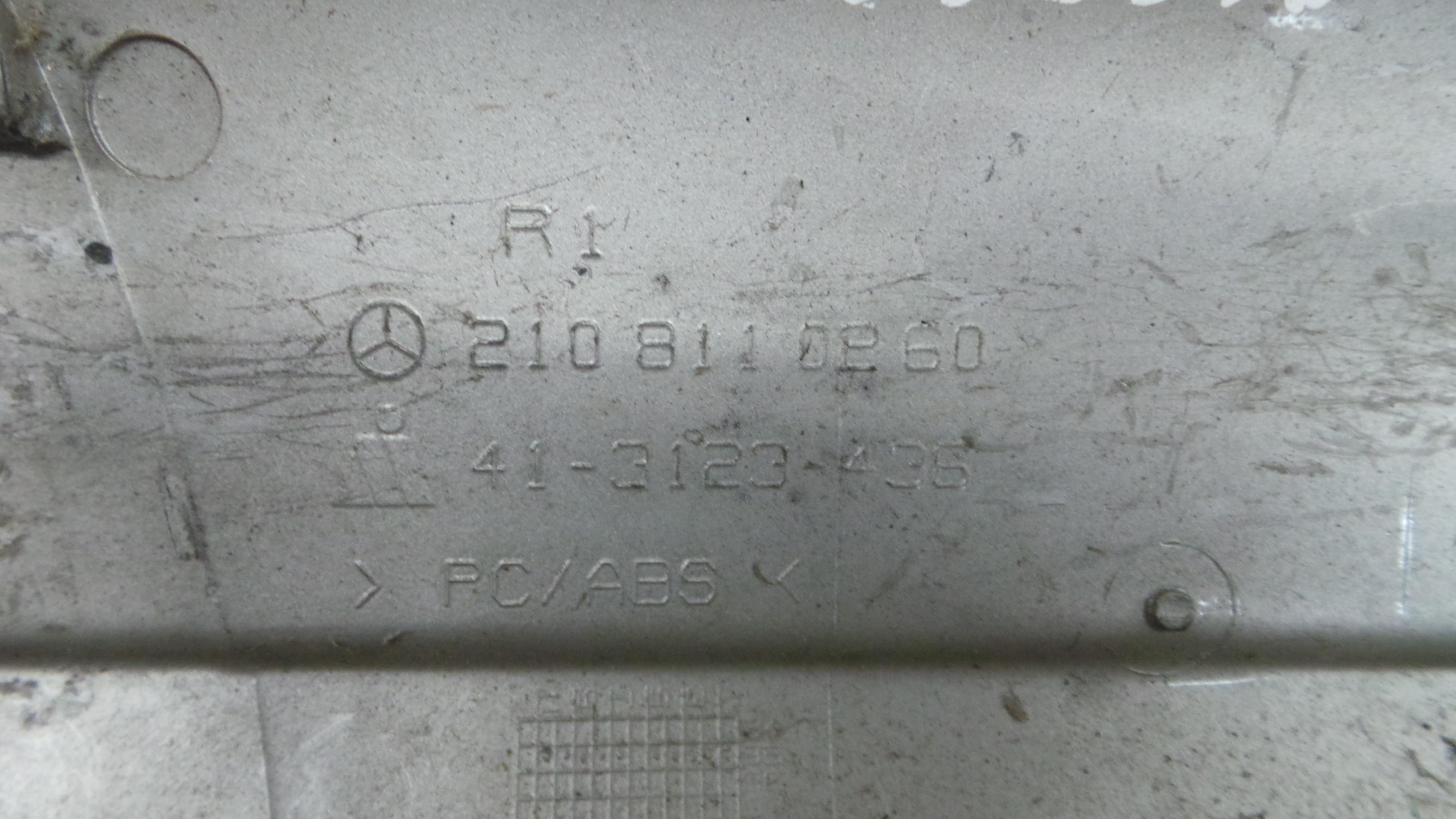 Espelho Retrovisor Dto A2108110260 - MERCEDES-BENZ C-CLASS (W202)-33181992