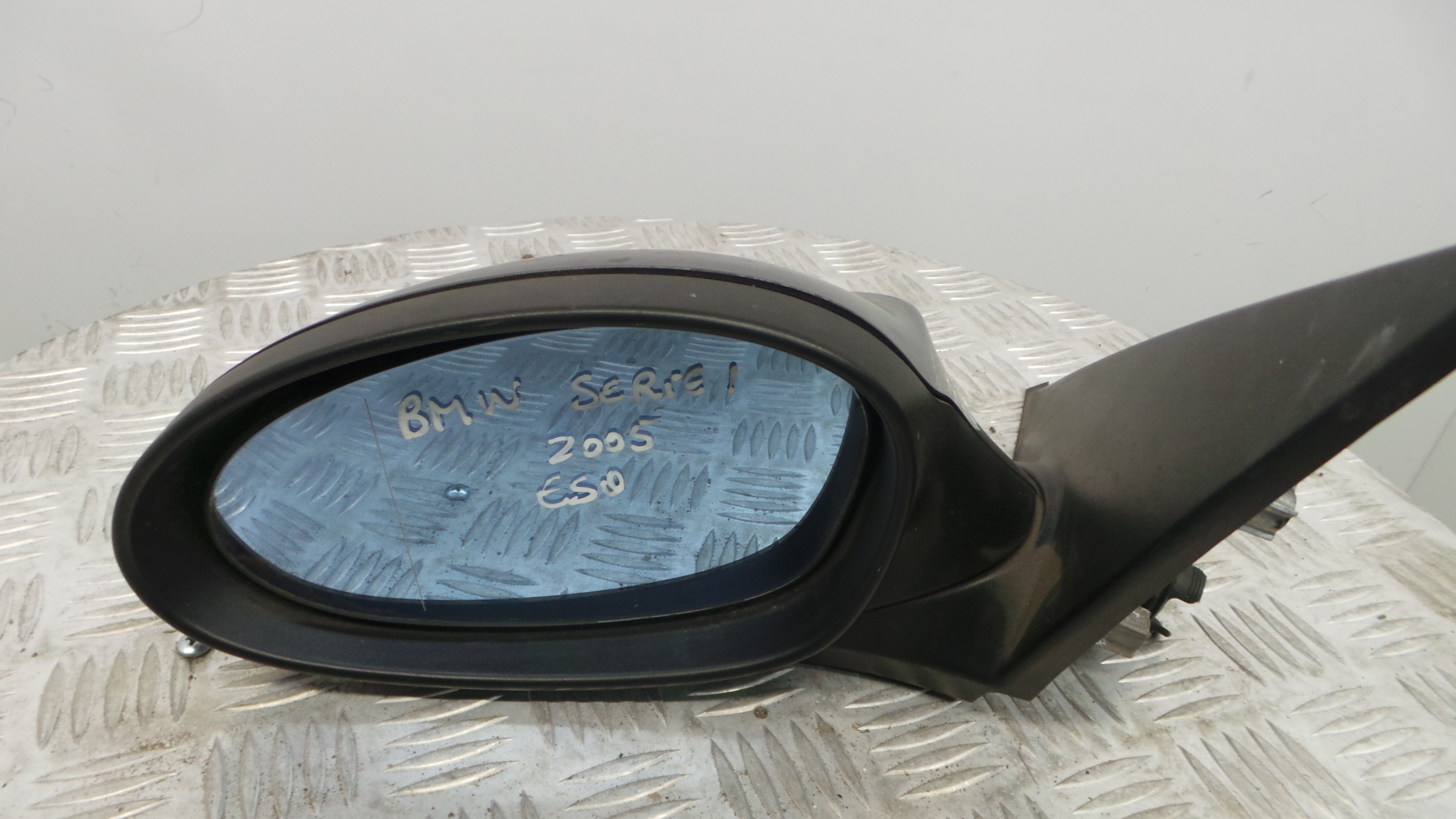 Espelho Retrovisor Esq 51.16-7234221 - BMW 1 (E87)-33182049 Espelho Retrovisor Esq 51.16-7234221 - BMW 1 (E87)-33182049