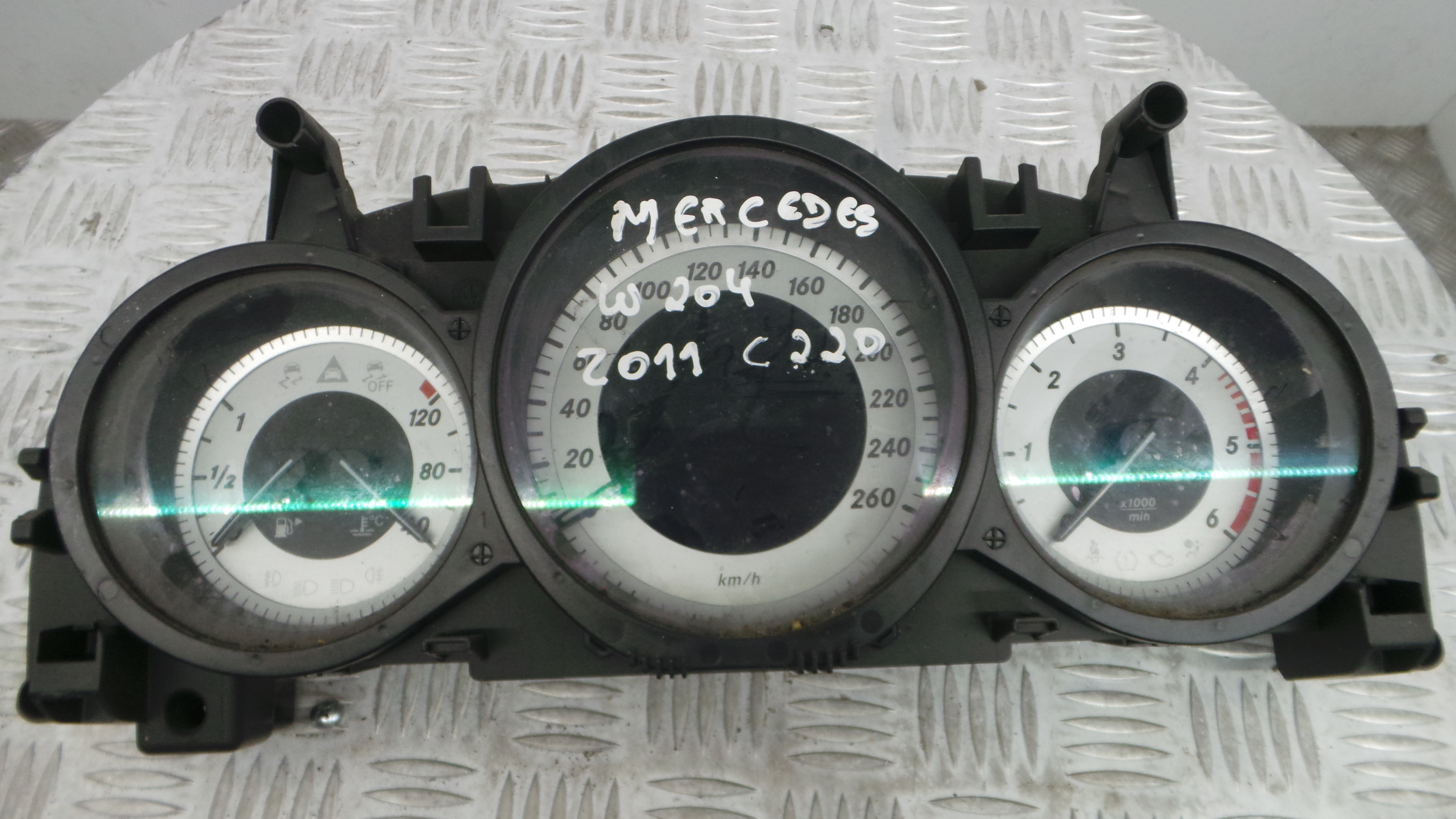 Quadrante A2049002408 - MERCEDES-BENZ C-CLASS (W204)-33182292