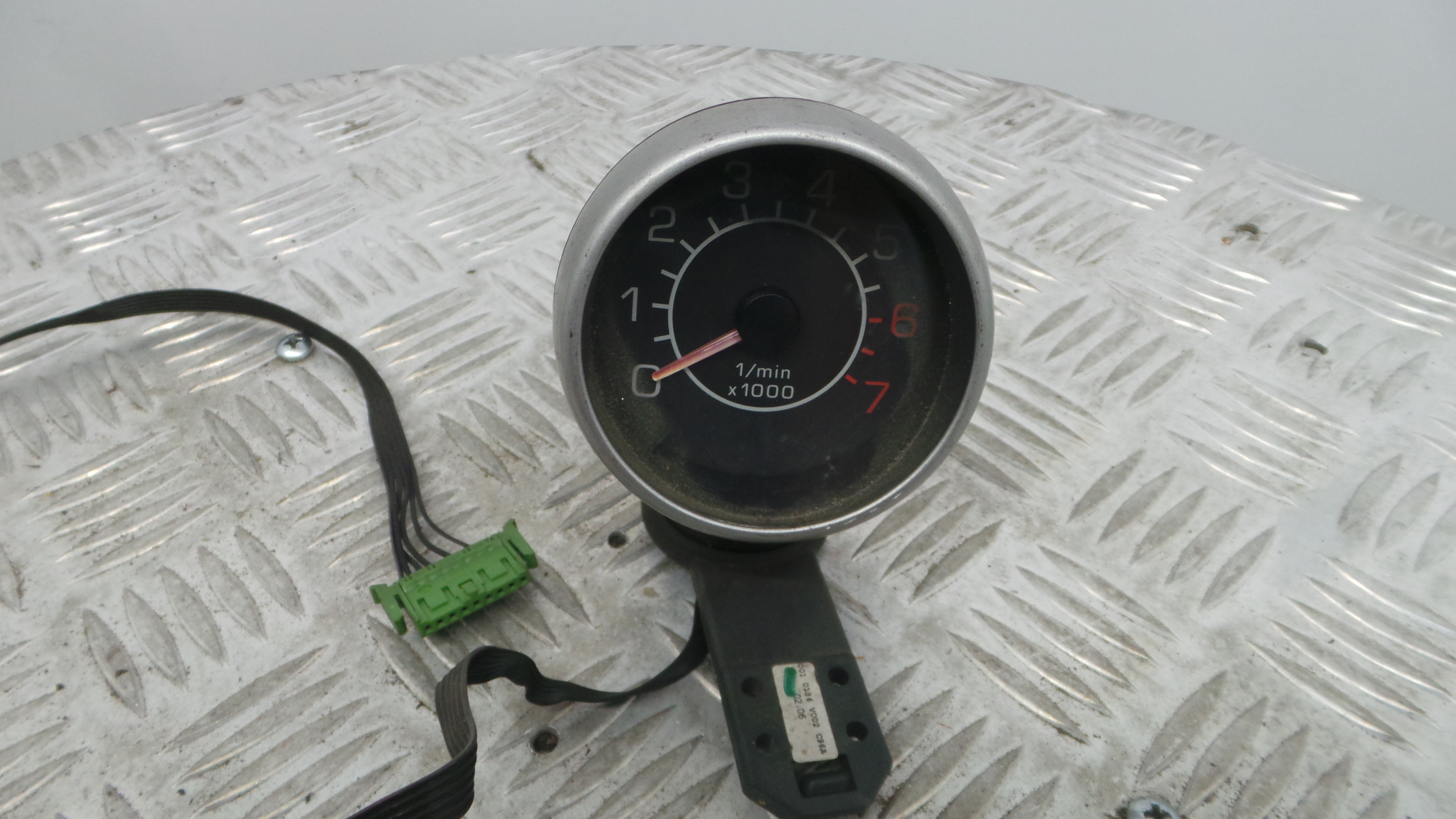 Quadrante 0010136 - SMART FORTWO Coupé (450)-33182301