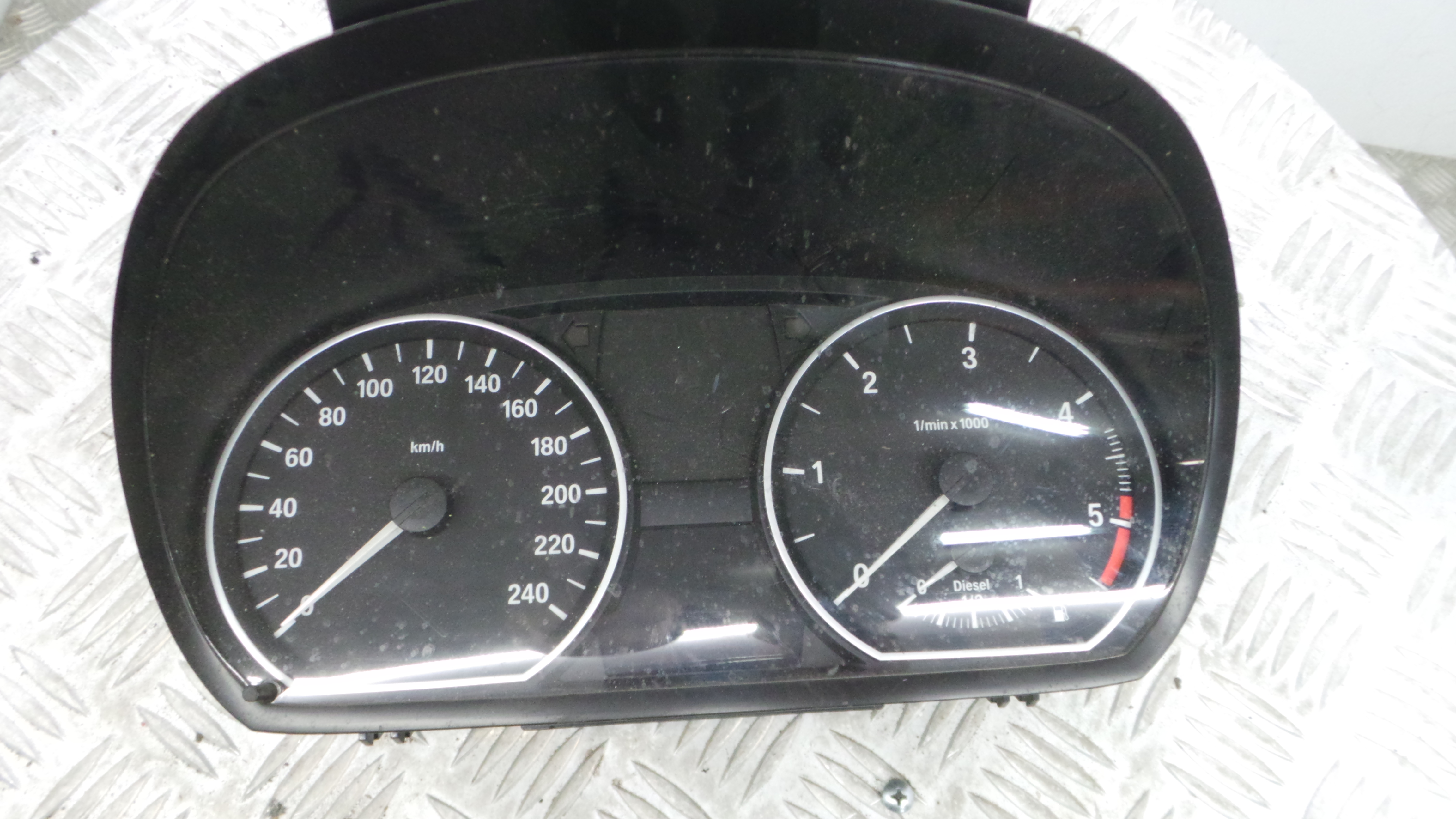 Quadrante 9122591 - BMW 1 (E87)-33182309