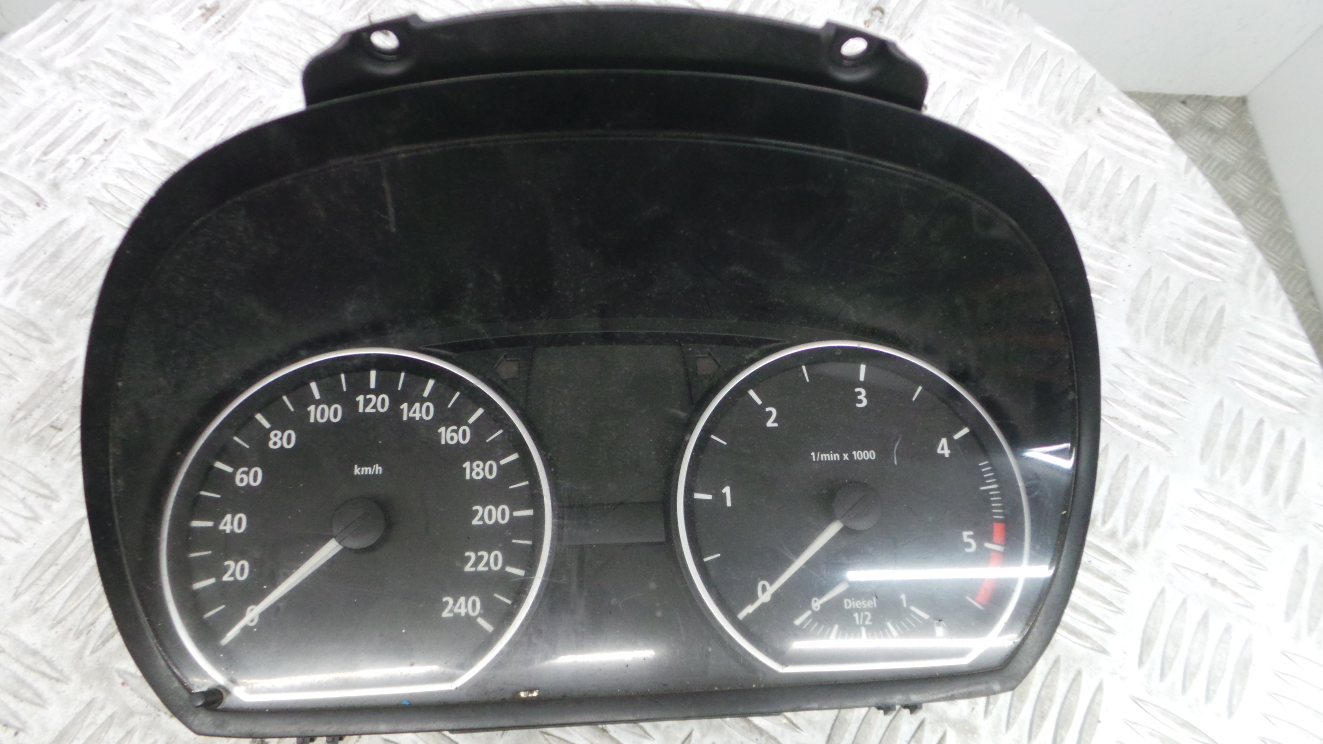 Quadrante 9110195 - BMW 1 (E87)-33182312