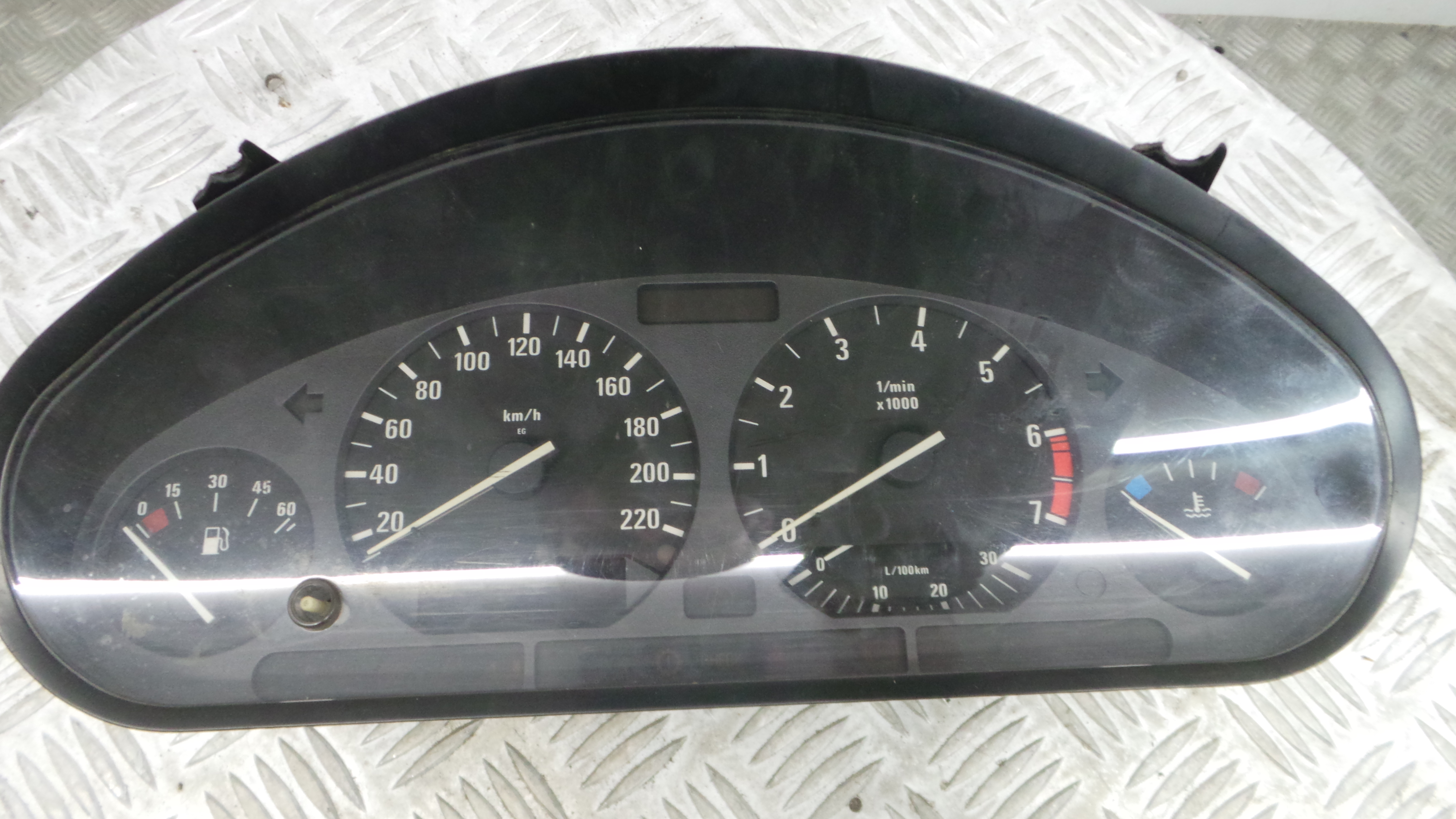 Quadrante 9220301045 - BMW 3 (E36)-33182667