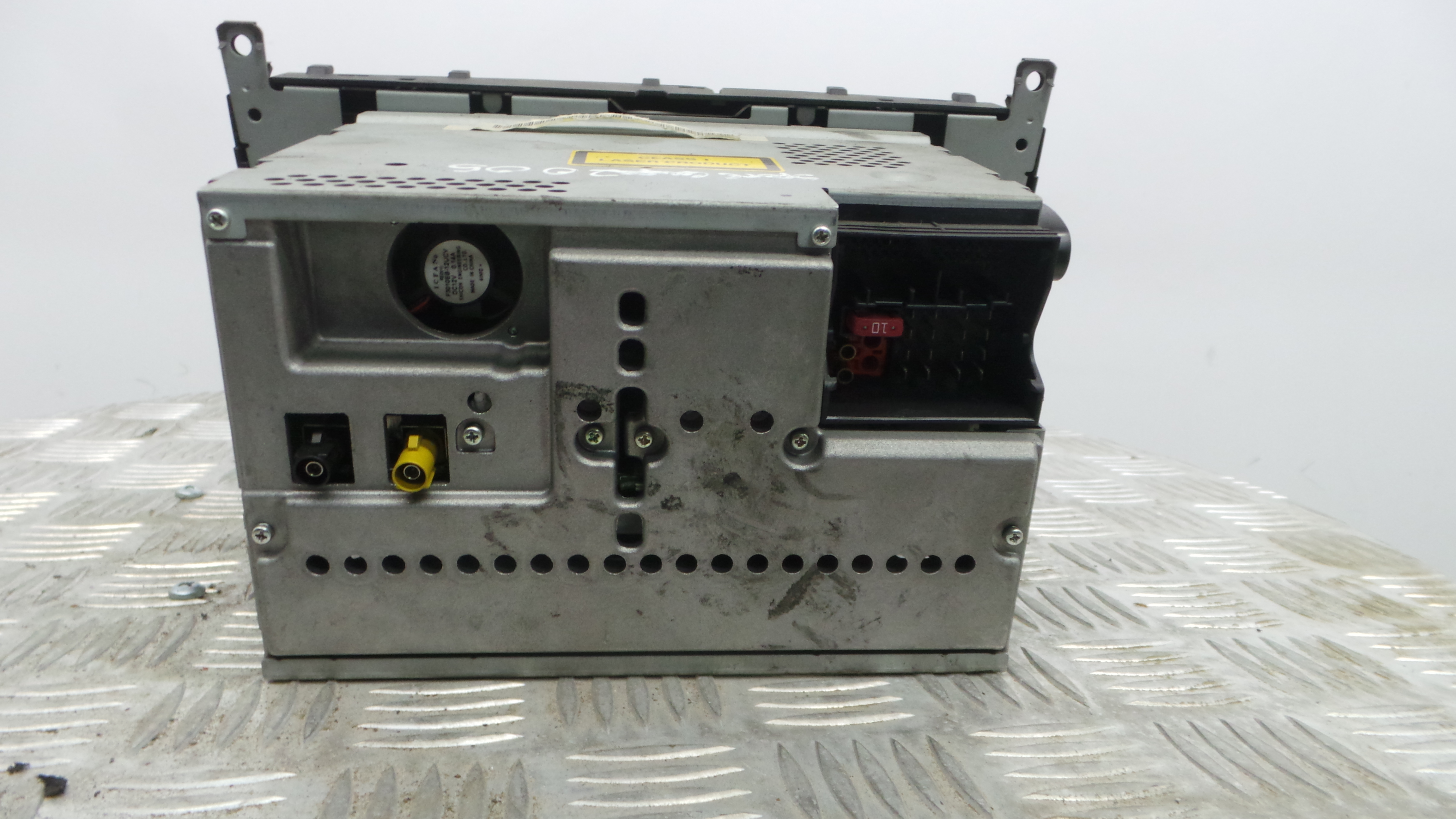 Auto-rádios A2038273842 - MERCEDES-BENZ C-CLASS Coupé (CL203), C-CLASS Coupe Sport (CL203), C-CLAS-33182695