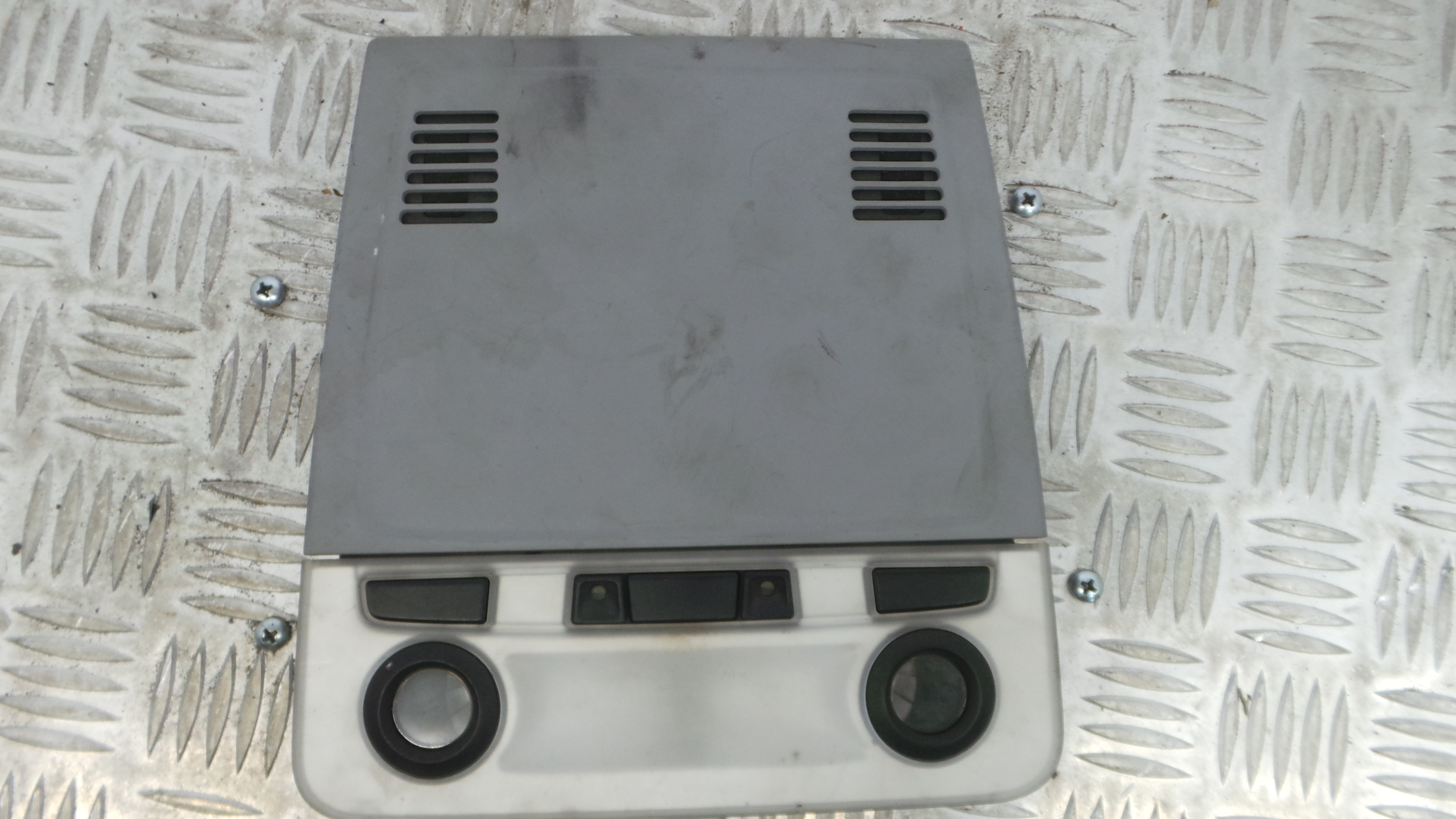 Plafonier Teto 6956047 - BMW 1 (E87)-33182932 Plafonier Teto 6956047 - BMW 1 (E87)-33182932