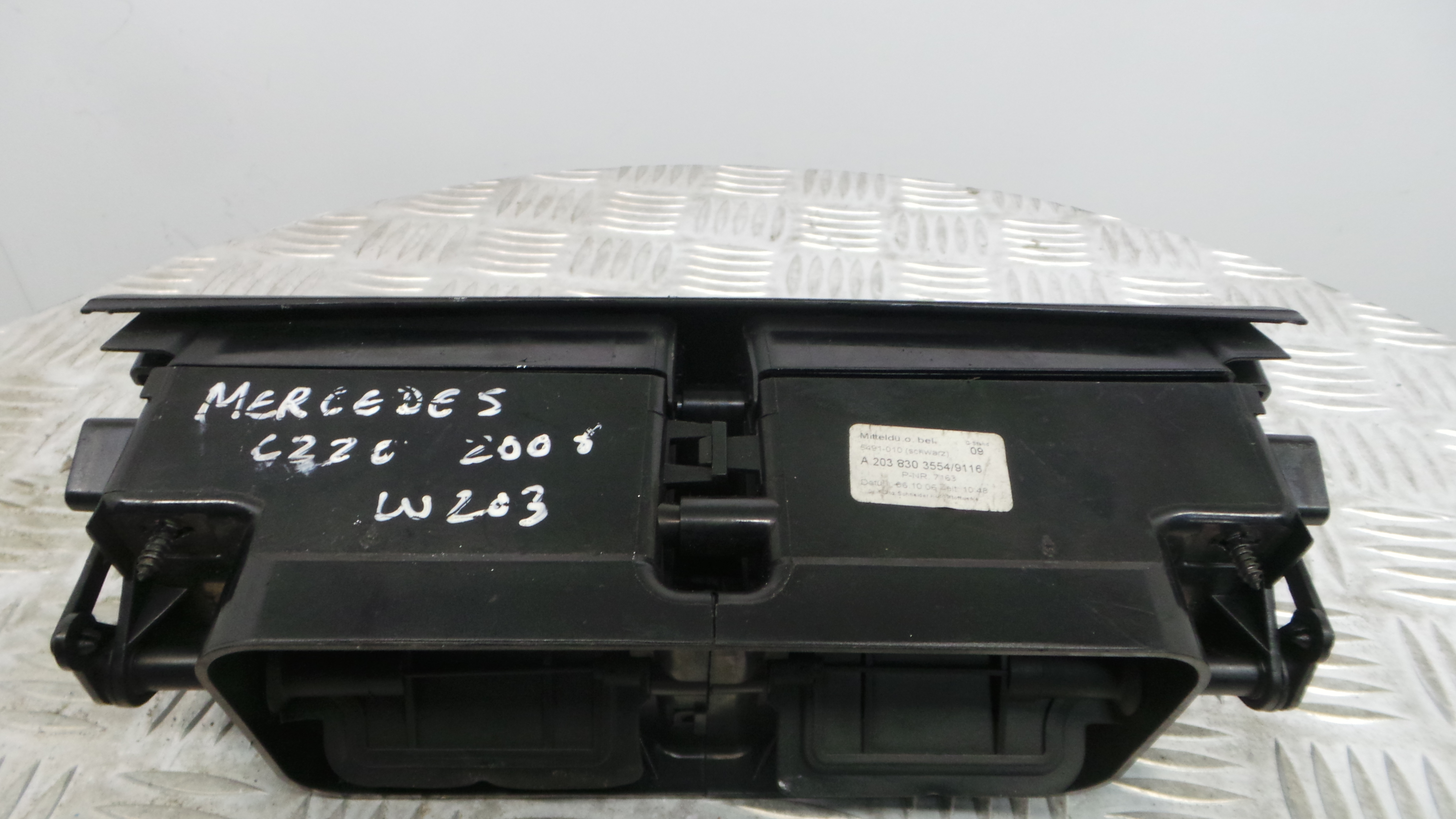 Grelha da Sofagem  A2038303554 - MERCEDES-BENZ C-CLASS (W203)-33183036