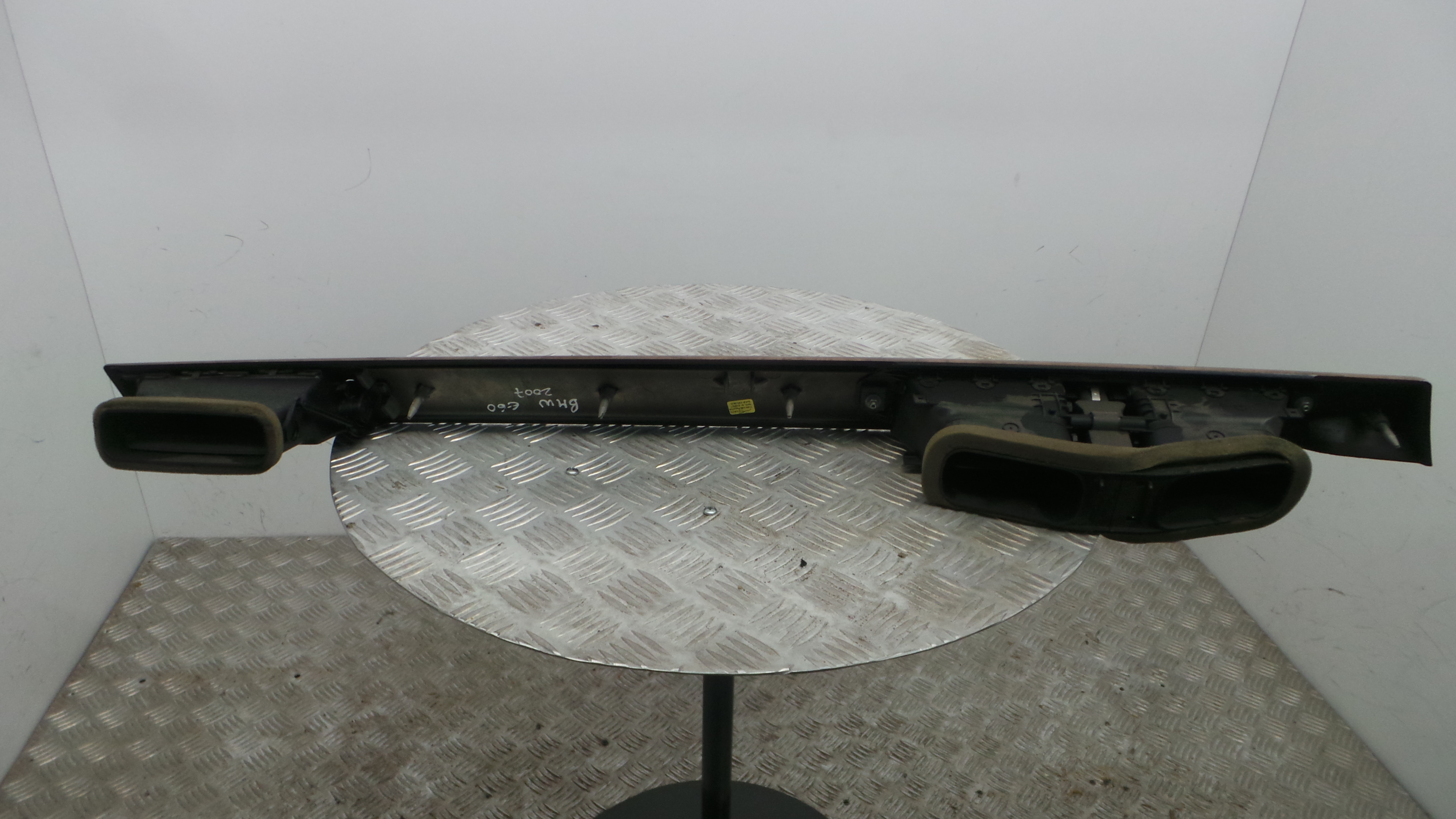 Grelha da Sofagem 697026601 - BMW 5 (E60)-33183111