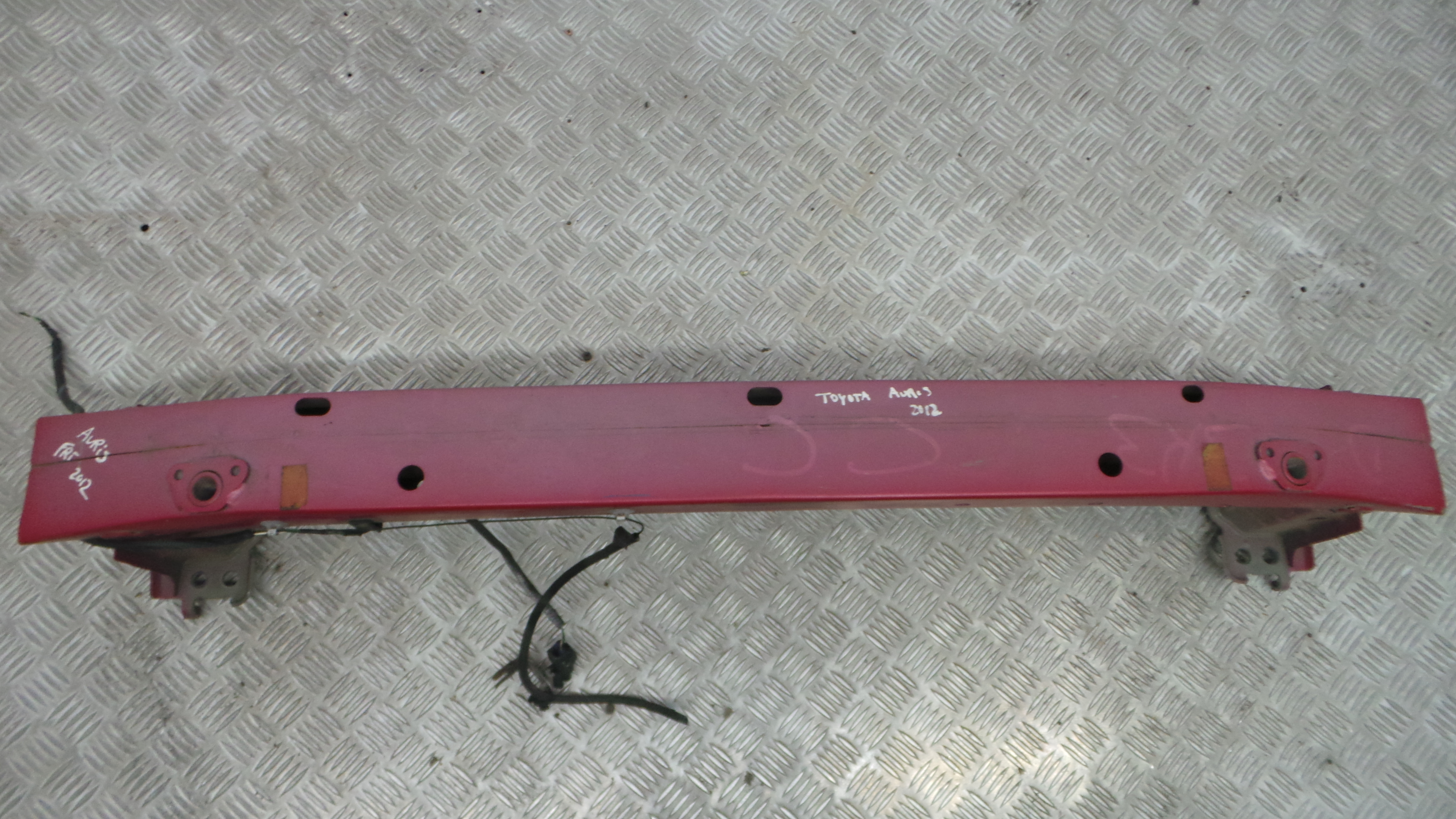 Reforço do Para Choques Frente  5202102310 - TOYOTA AURIS (_E18_)-33183312