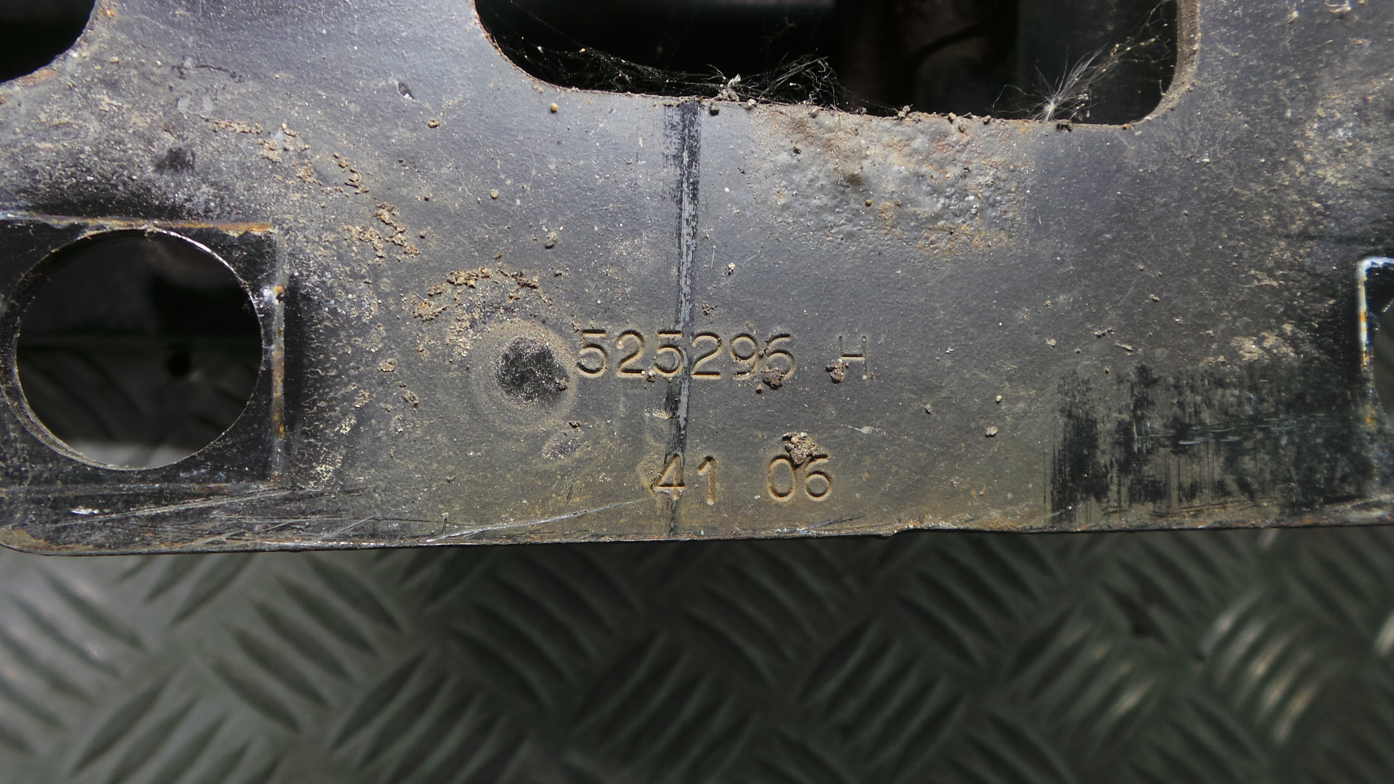 Reforço do Para Choques Frente  525293 - PEUGEOT 207 (WA_, WC_), 207/207+ (WA_, WC_)-33183314