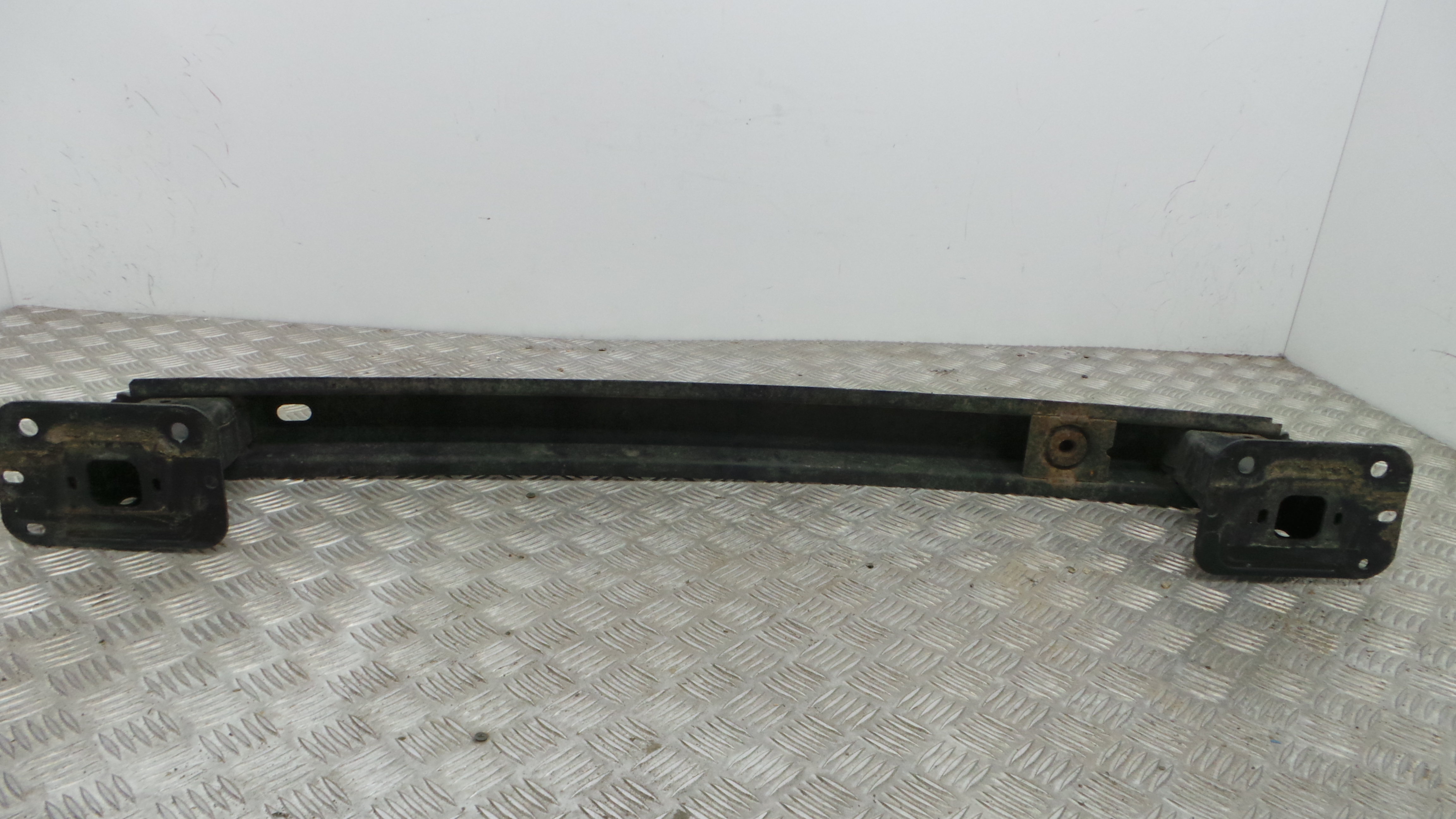 Reforco do Para Choques Traseiro 3M51-R403226-AJ - FORD C-MAX (DM2)-33183336