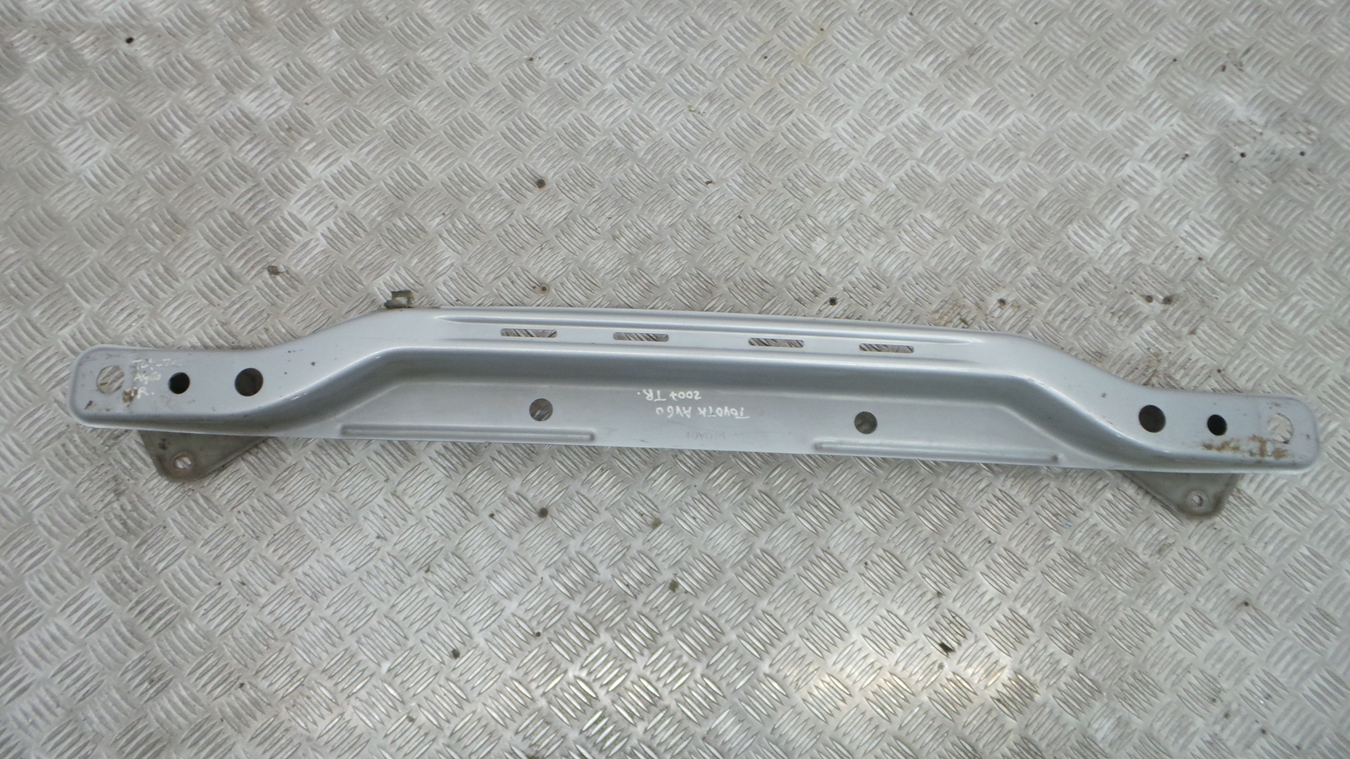 Reforco do Para Choques Traseiro 520230H010 - TOYOTA AYGO (_B1_)-33183359 Reforco do Para Choques Traseiro 520230H010 - TOYOTA AYGO (_B1_)-33183359