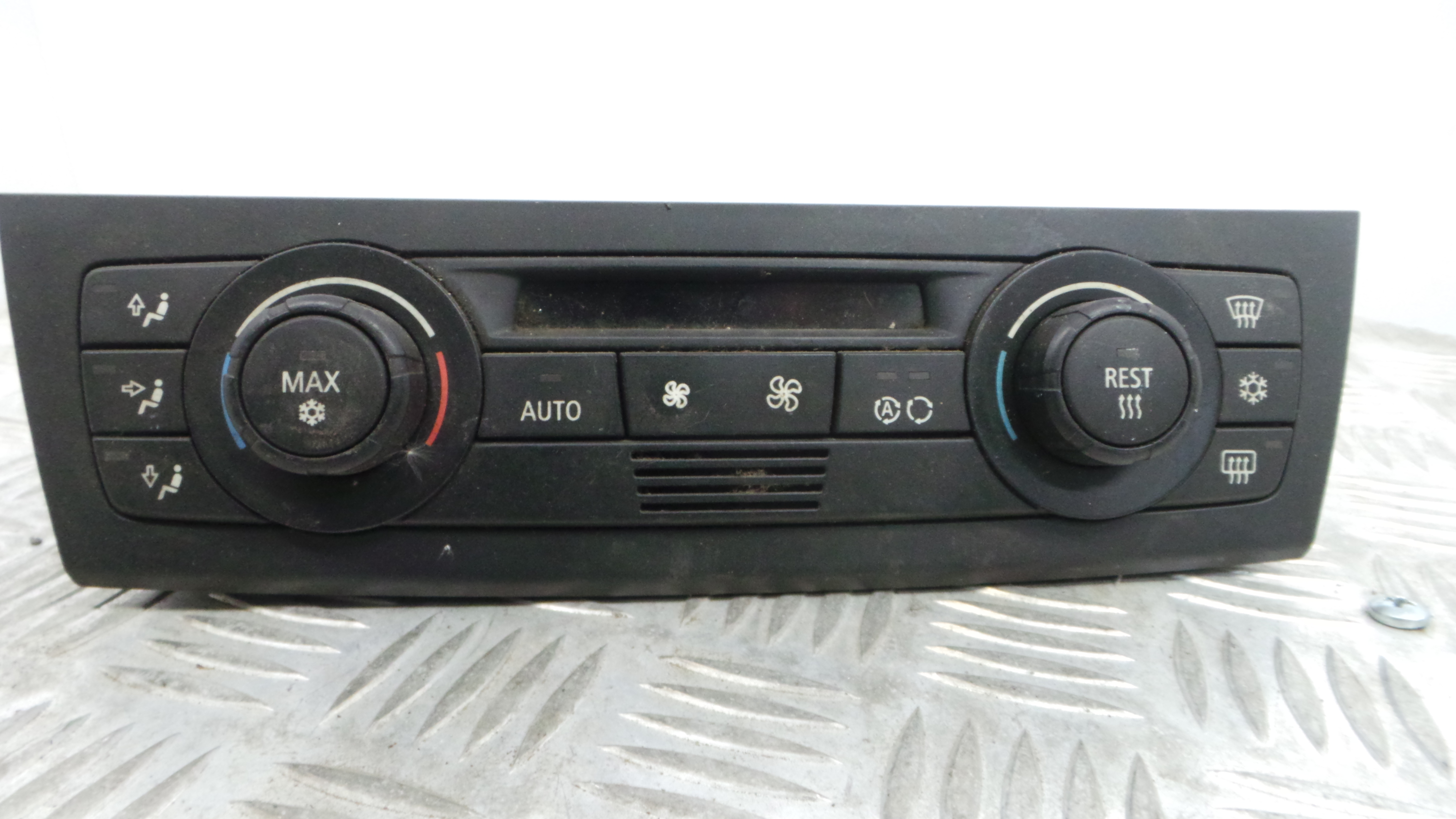 Comando da Sofagem / Climatronic 64.11-9117136 - BMW 1 (E87)-33183397