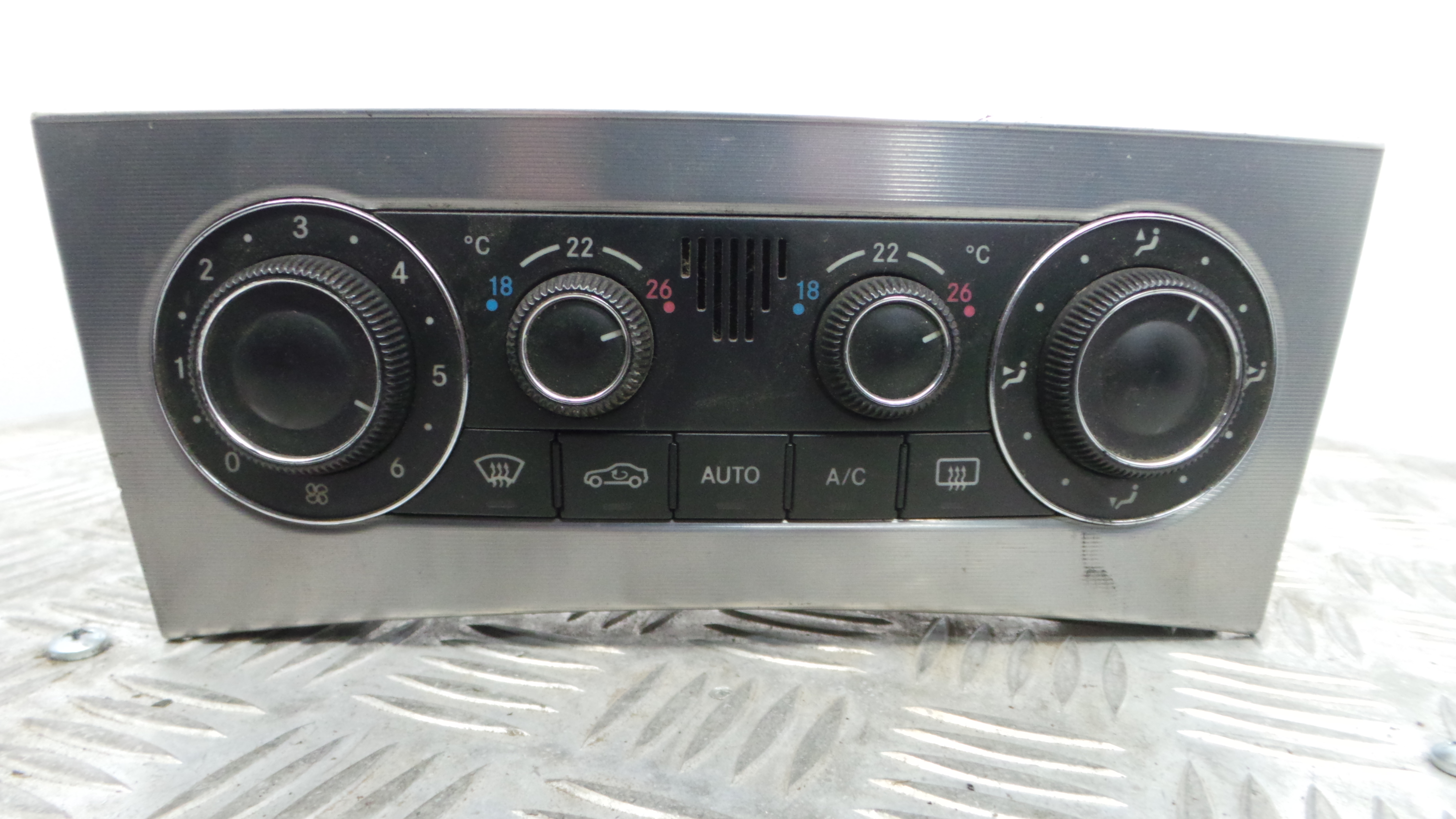 Comando da Sofagem / Climatronic A2038304085 - MERCEDES-BENZ C-CLASS (W203)-33183412