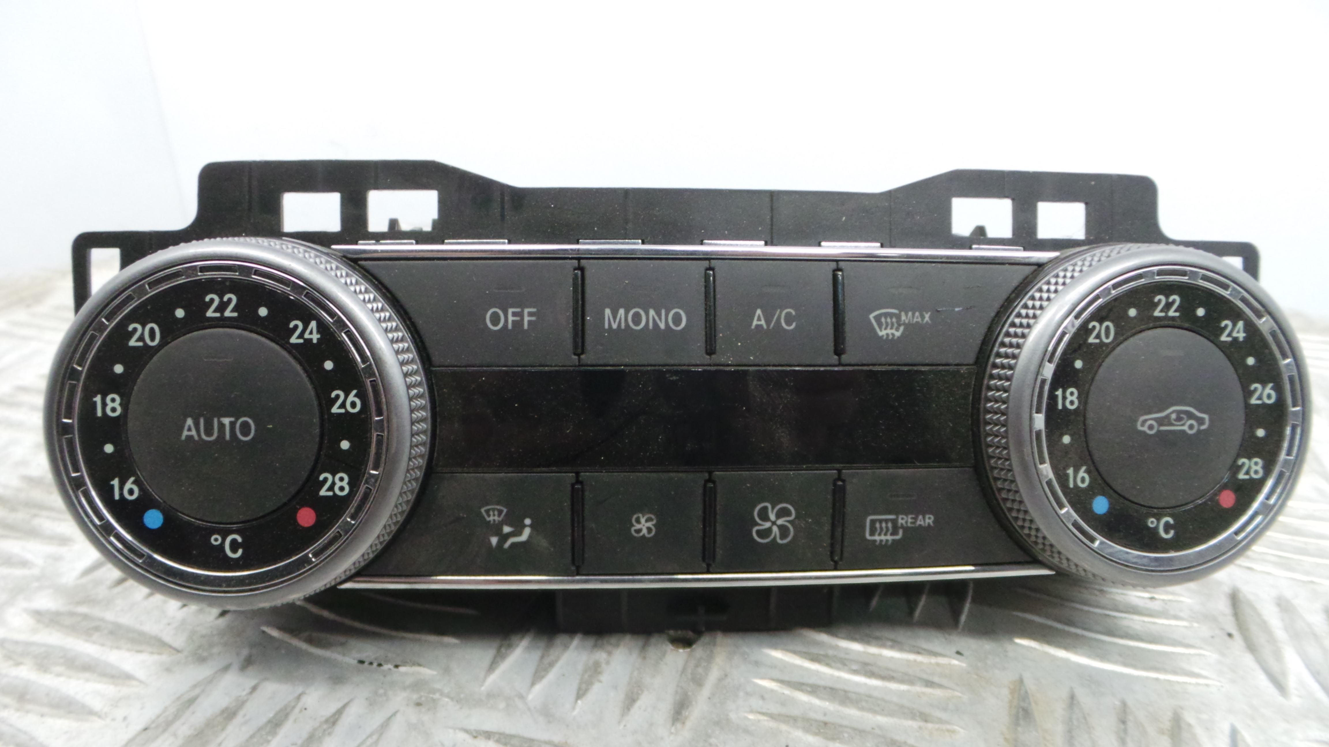 Comando da Sofagem / Climatronic 2048305790 - MERCEDES-BENZ C-CLASS (W204)-33183421