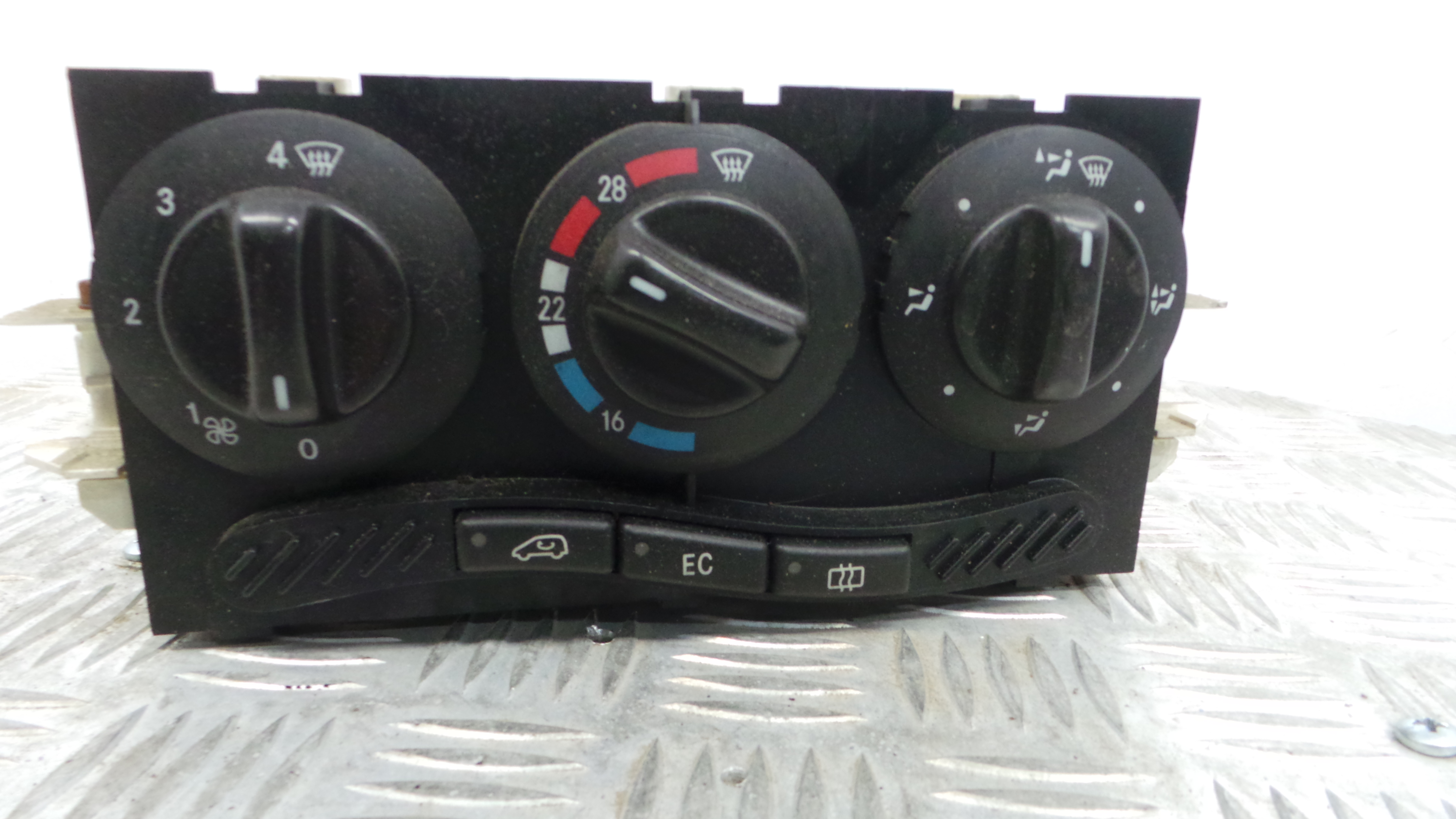 Comando da Sofagem / Climatronic 1688300485 - MERCEDES-BENZ A-CLASS (W168)-33183510