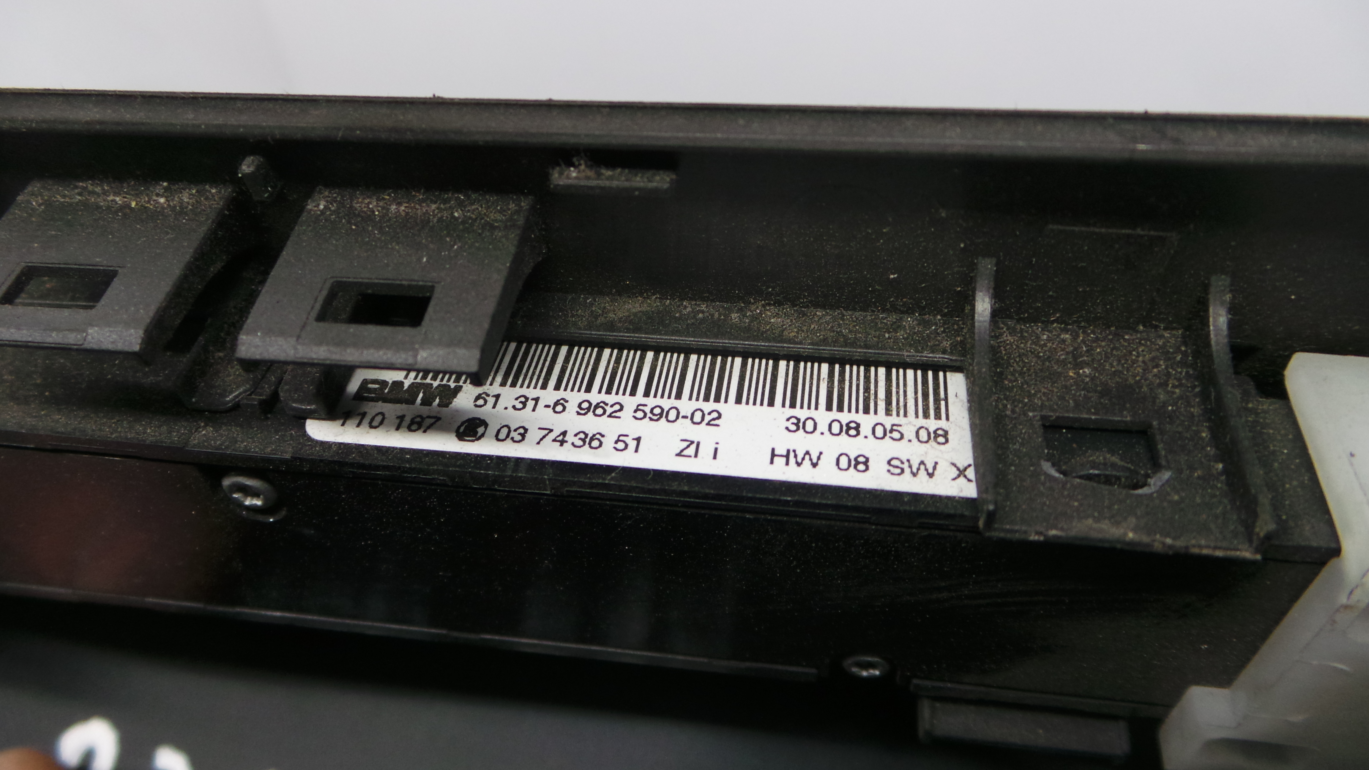 Acessórios para auto rádios 65.83-6958409 - BMW 3 (E90)-33183554