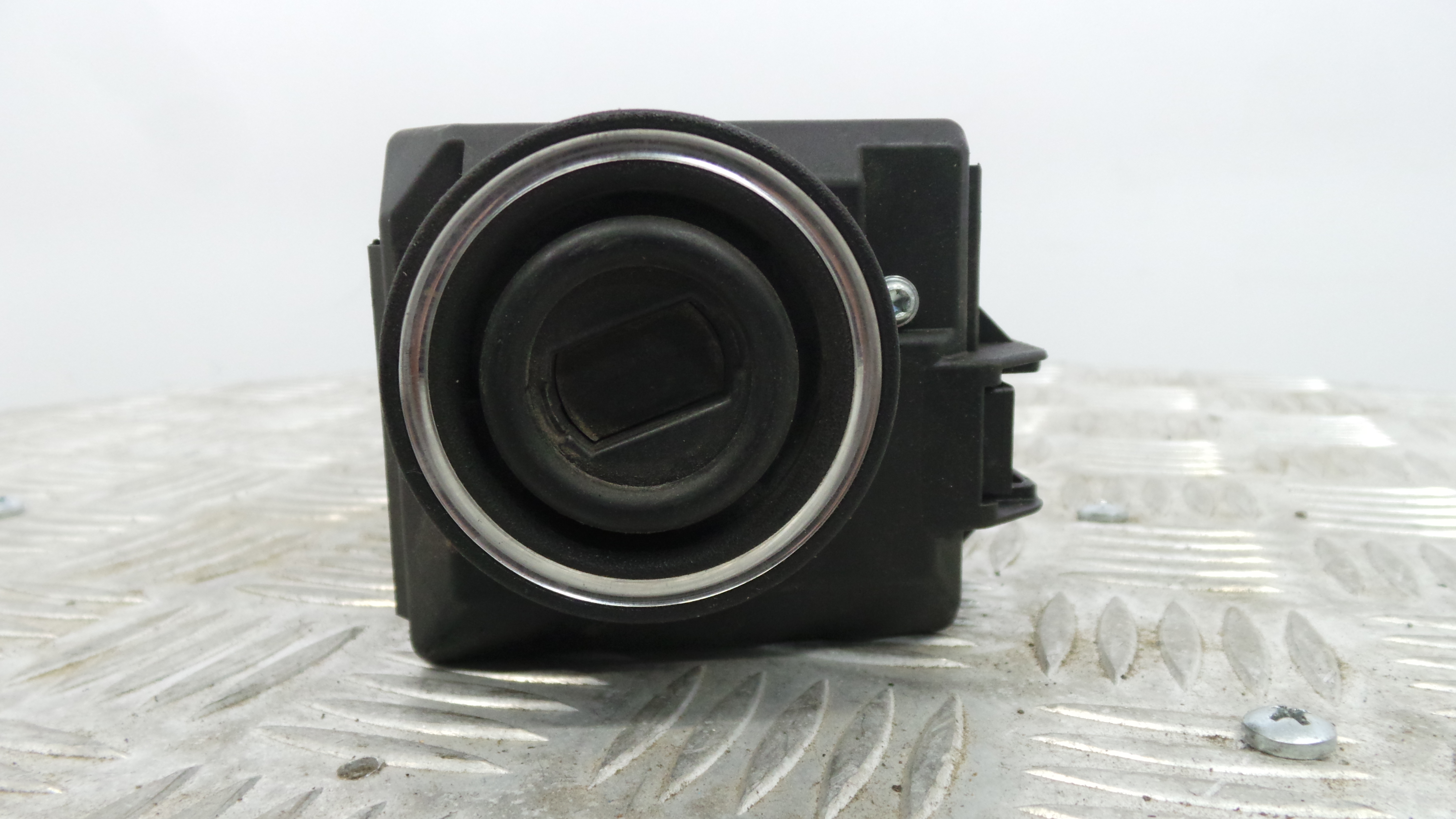 Canhão de ignição A2075450108 - MERCEDES-BENZ C-CLASS (W204)-33183689