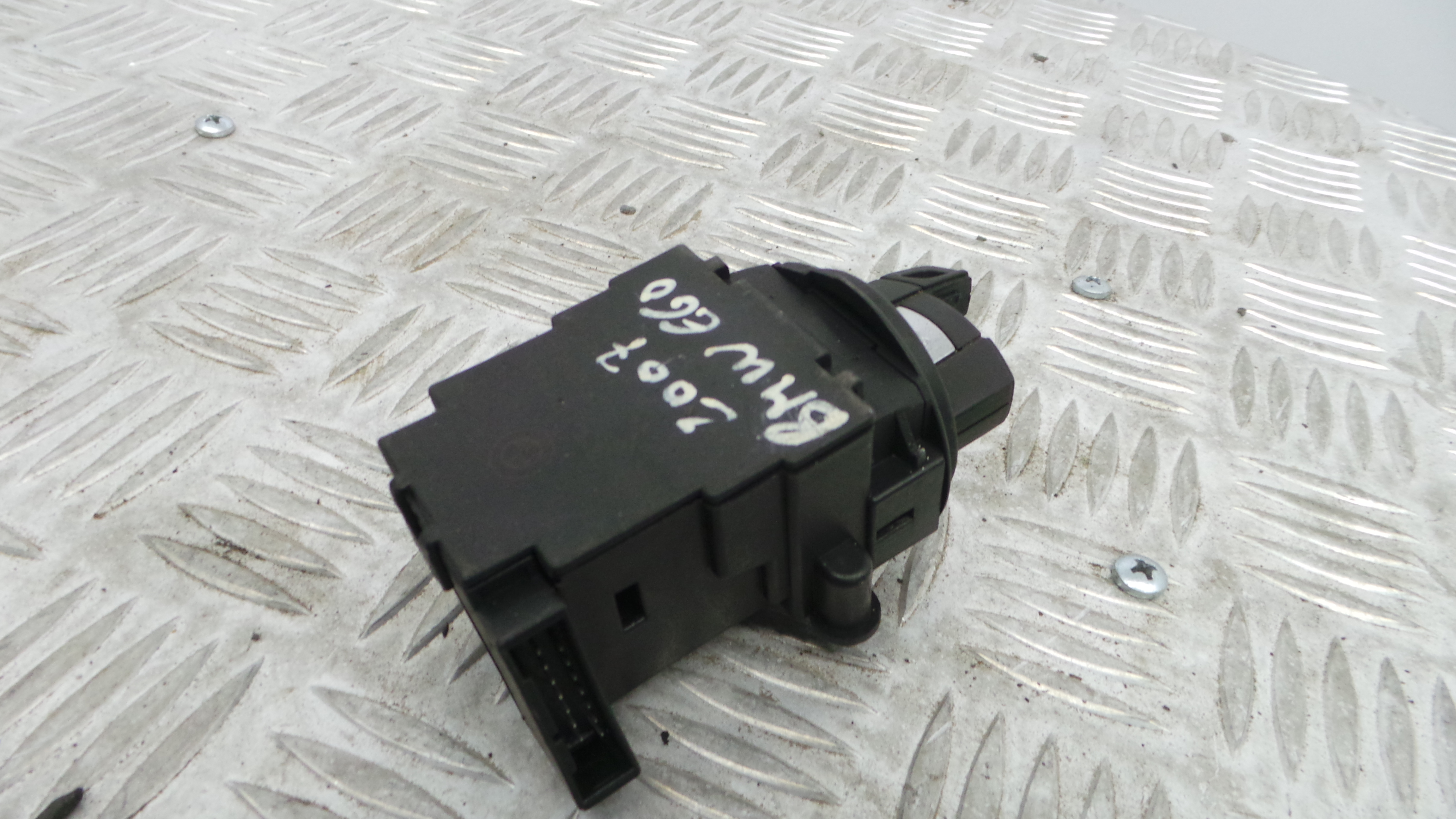 Canhão de ignição 6954722 - BMW 5 (E60)-33183694