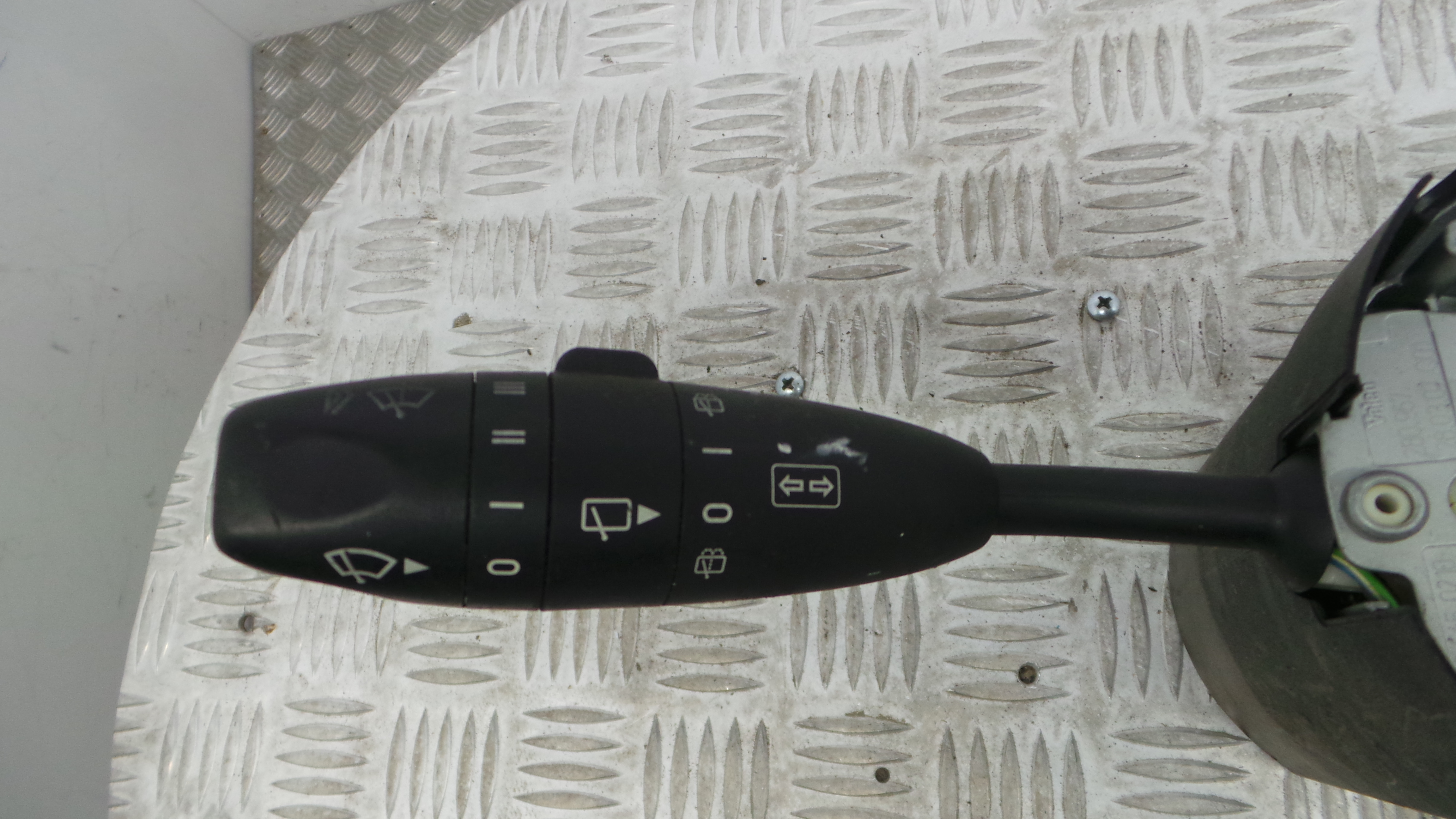 Comando de Limpa Para Brisas A1695450210 - MERCEDES-BENZ A-CLASS (W169)-33183779