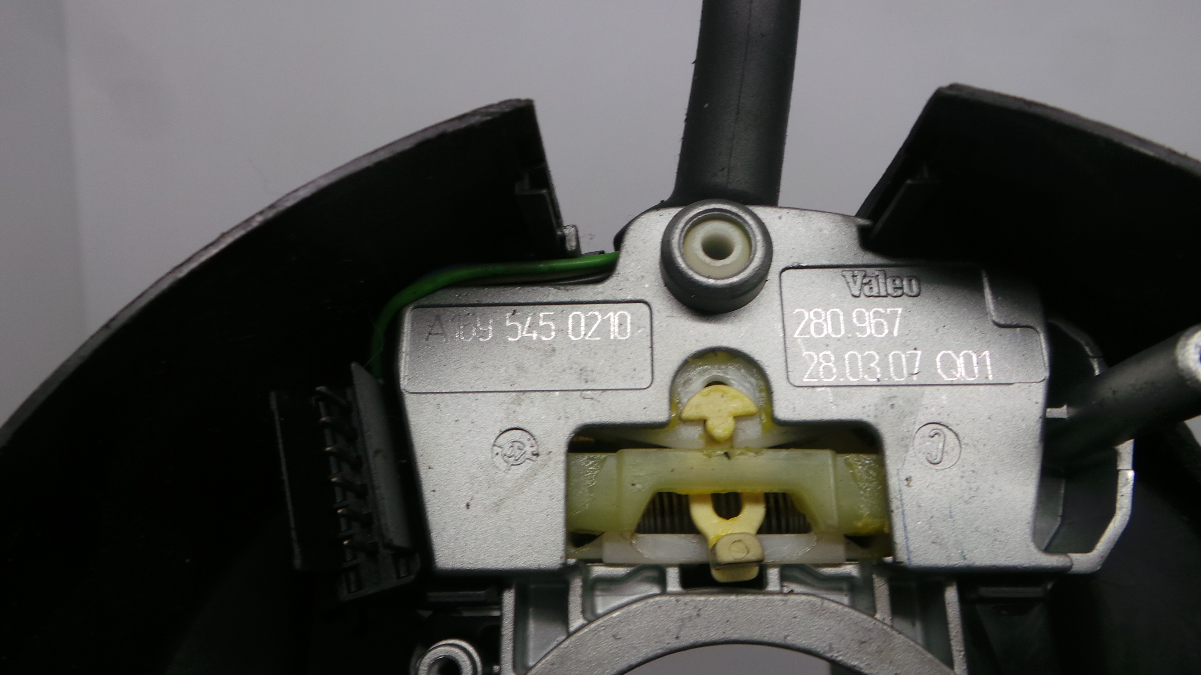 Comando de Limpa Para Brisas A1695450210 - MERCEDES-BENZ A-CLASS (W169)-33183779