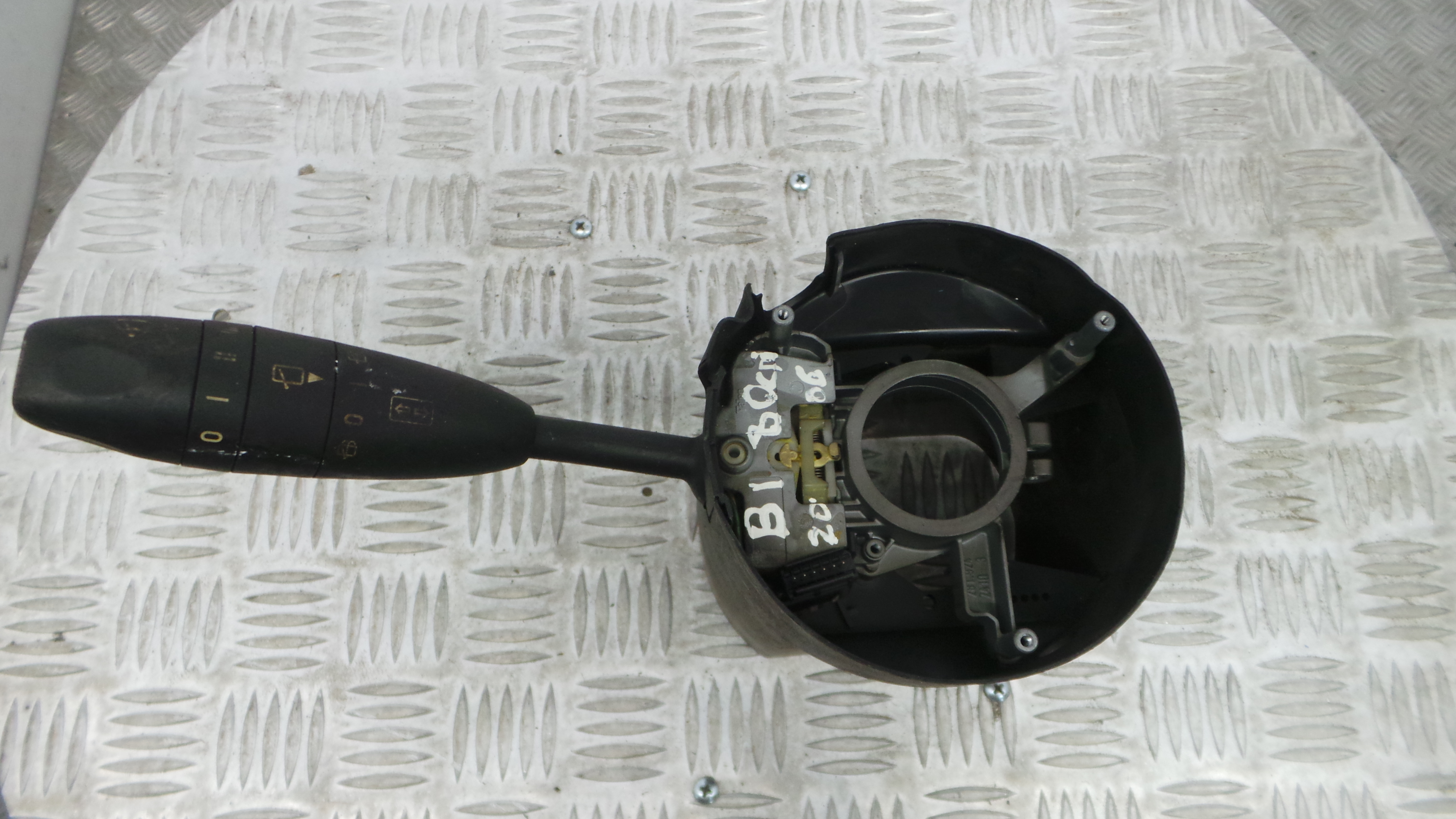 Comando de Limpa Para Brisas A1695450010 - MERCEDES-BENZ B-CLASS Sports Tourer (W245)-33183782