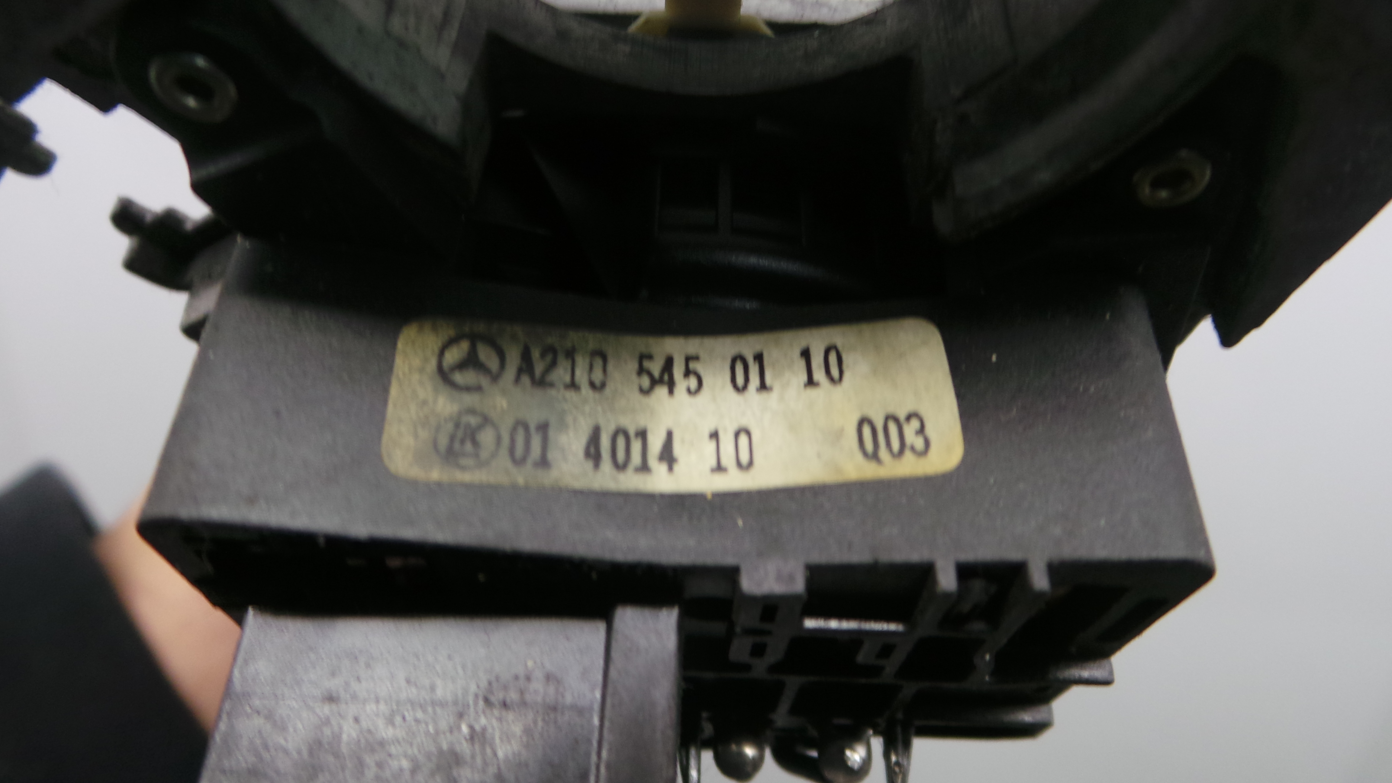 Comando de Limpa Para Brisas A2105450110 - MERCEDES-BENZ CLK (C208)-33183833