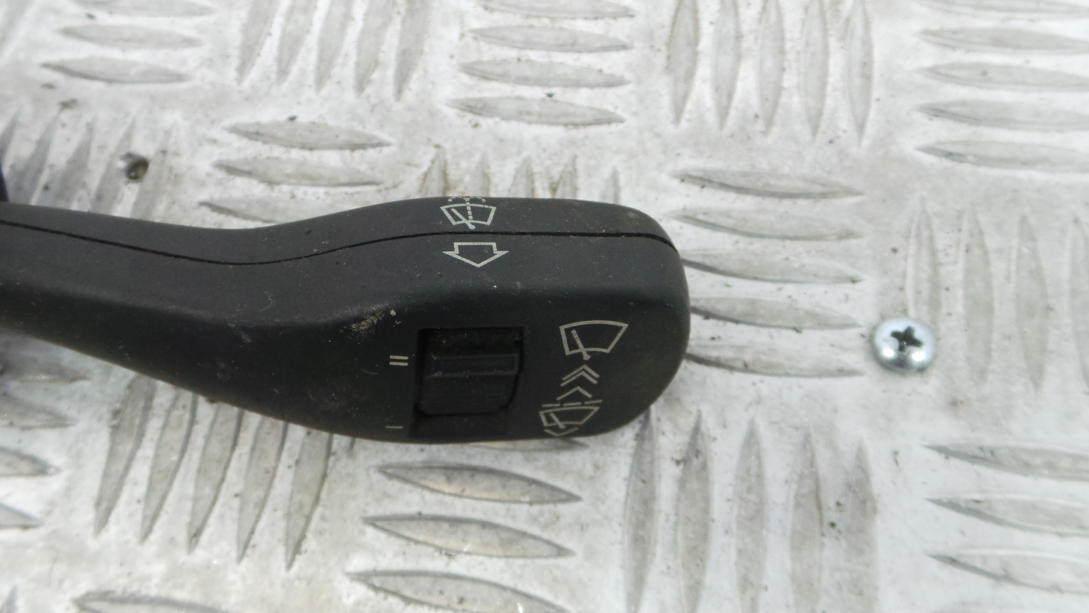 Comando de Limpa Para Brisas 8363664i - BMW 5 (E39)-33183880