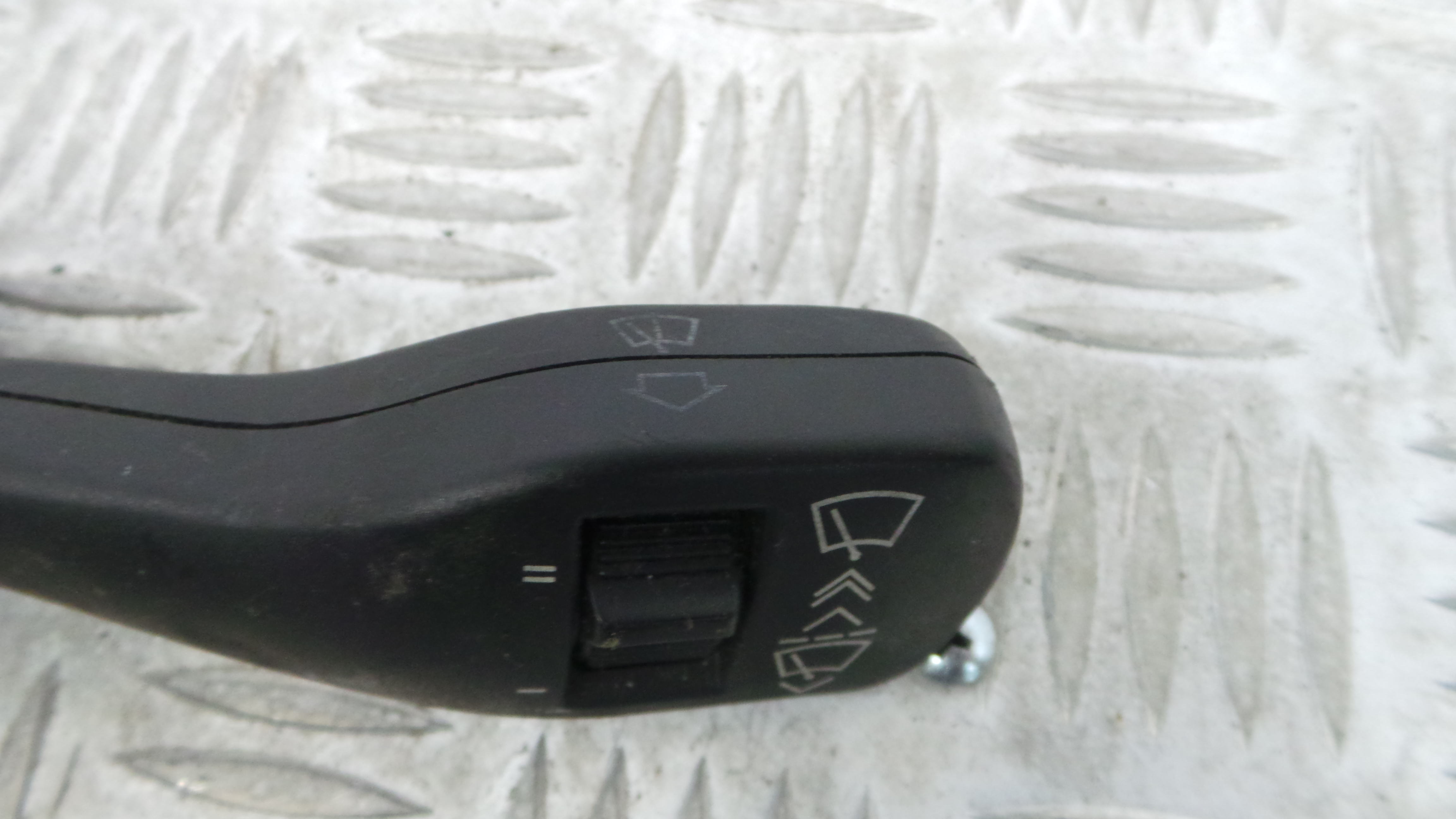 Comando de Limpa Para Brisas 8363664i - BMW 3 (E46)-33183887