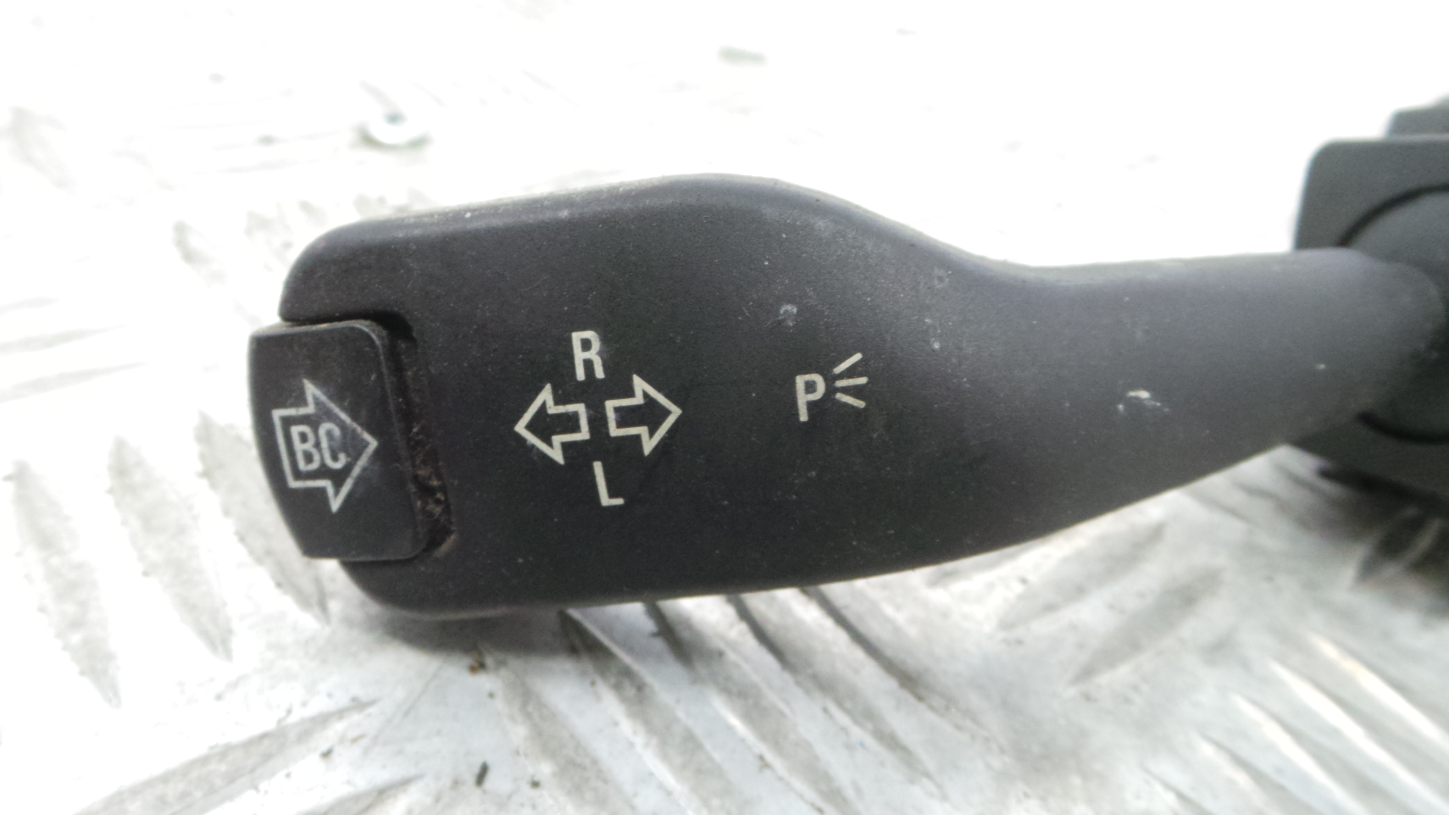 Manete / Comando dos Piscas 8363668m - BMW 3 (E46)-33183902