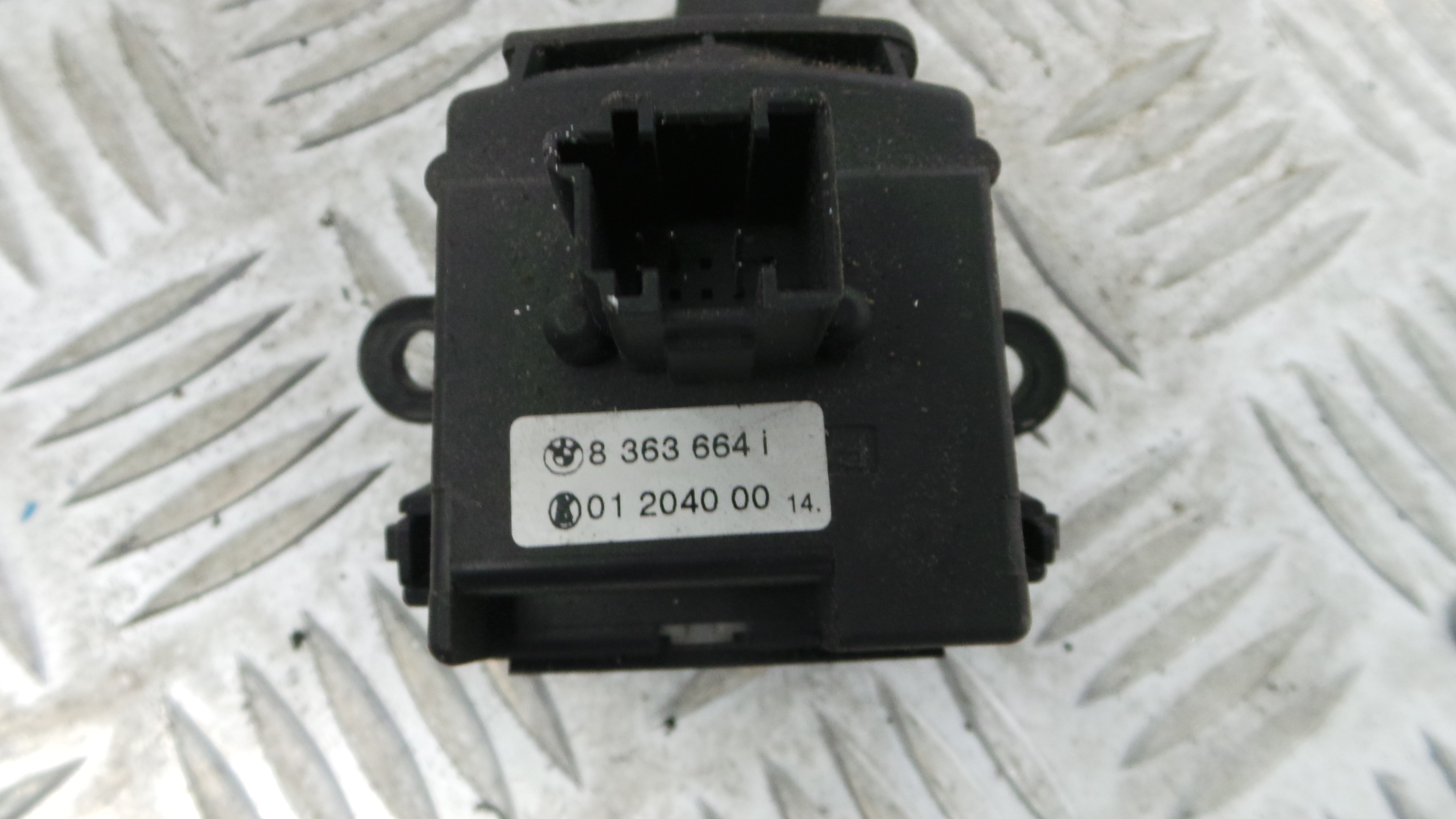 Comando de Limpa Para Brisas 8363664i - BMW 3 (E46)-33183905