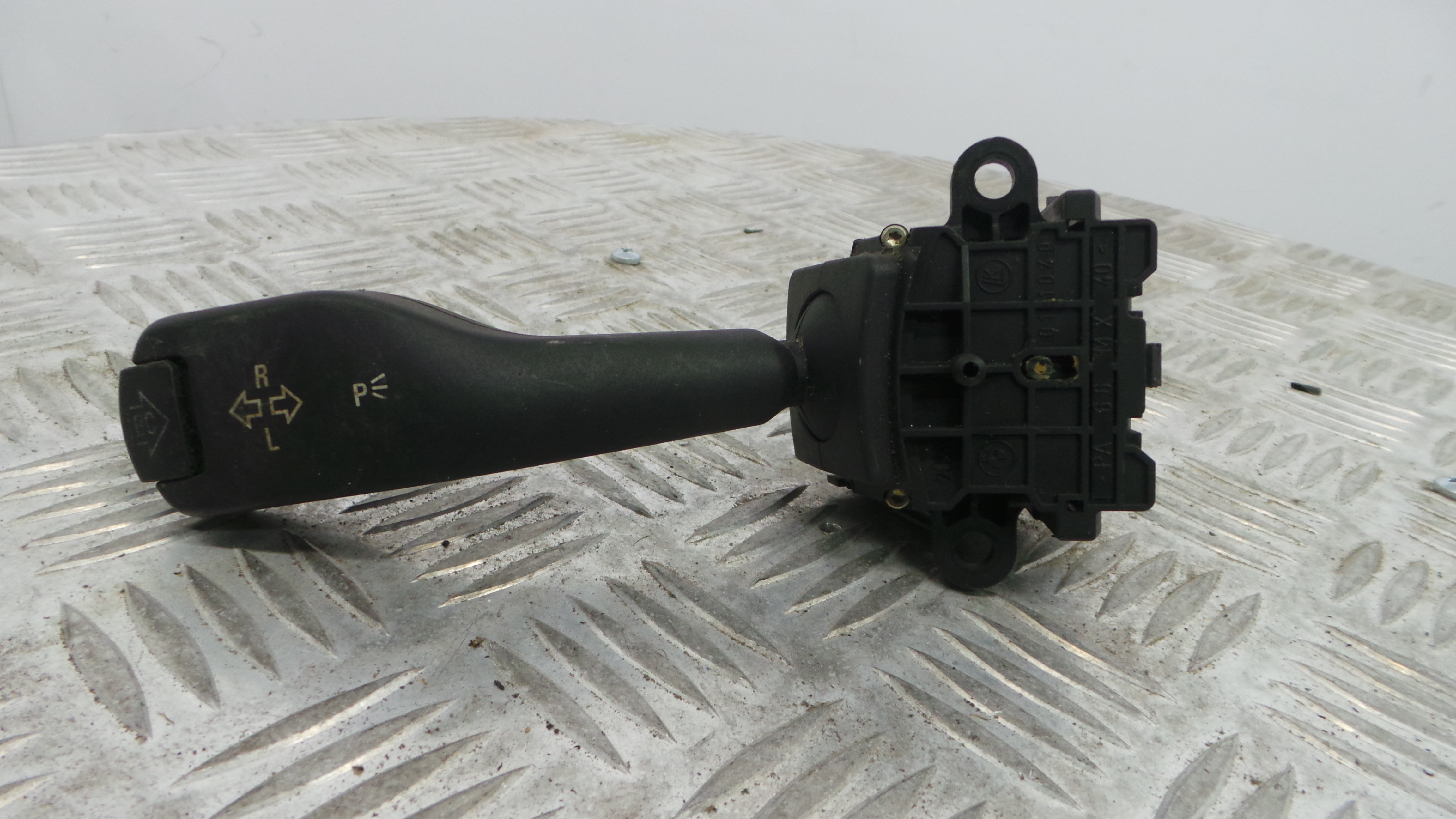 Manete / Comando dos Piscas 8363668m - BMW 3 (E46)-33183913