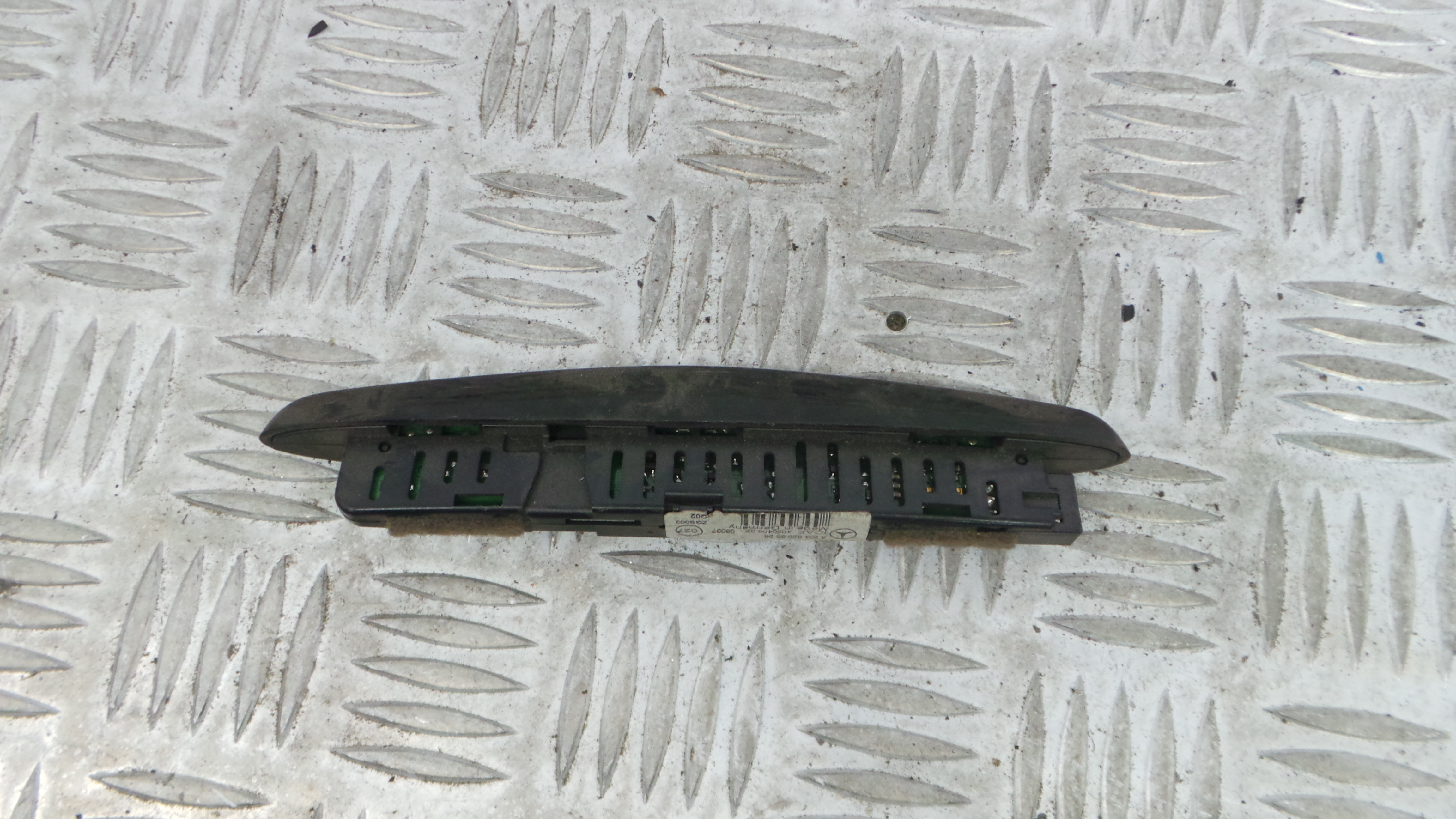 Modulo Electrónico A2048208526 - MERCEDES-BENZ E-CLASS (W212)-33184287 Modulo Electrónico A2048208526 - MERCEDES-BENZ E-CLASS (W212)-33184287