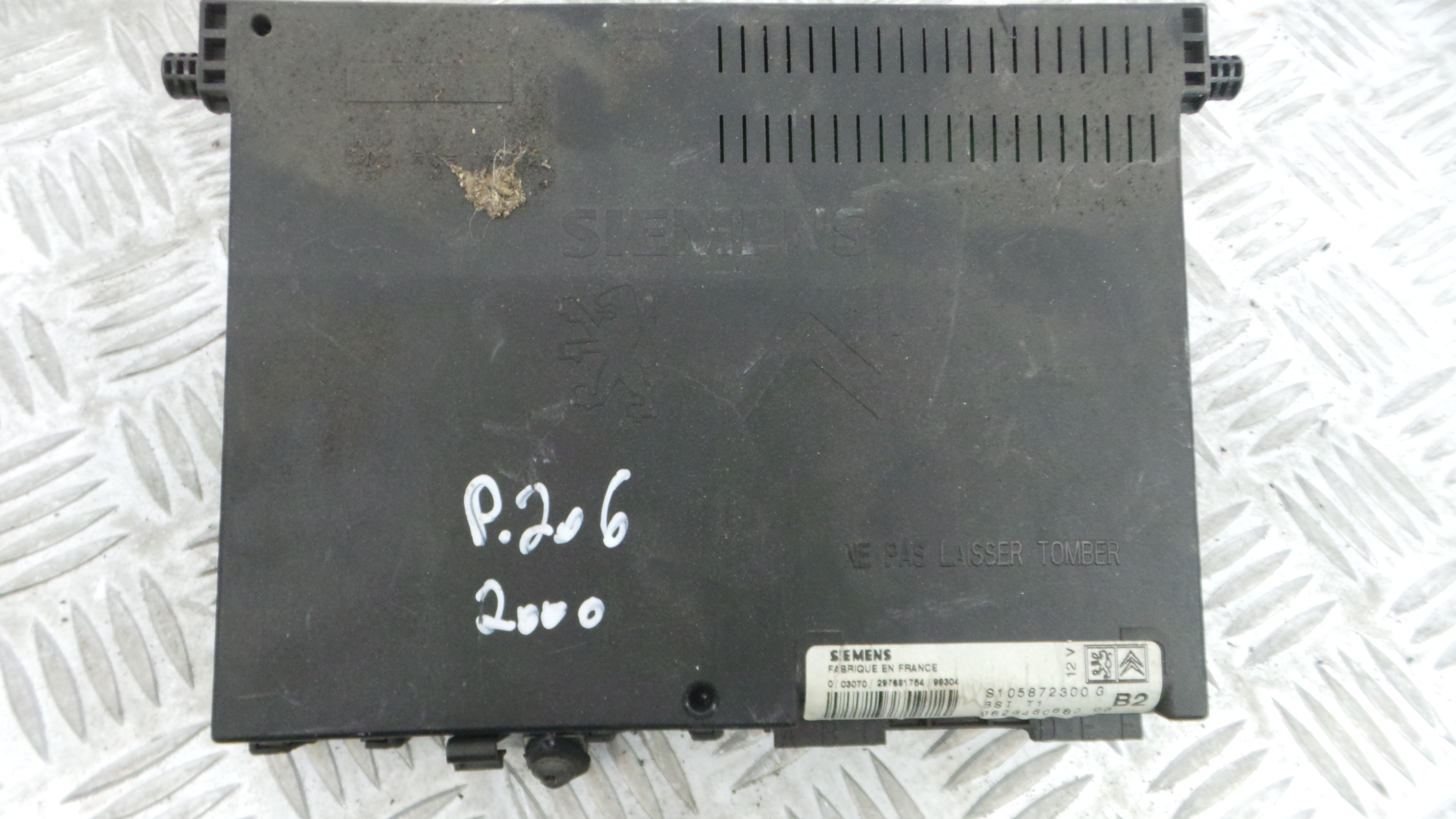 Caixa dos Fusíveis / BSI / UCH / SAM 9626460880 - PEUGEOT 206 Hatchback (2A/C)-33184341