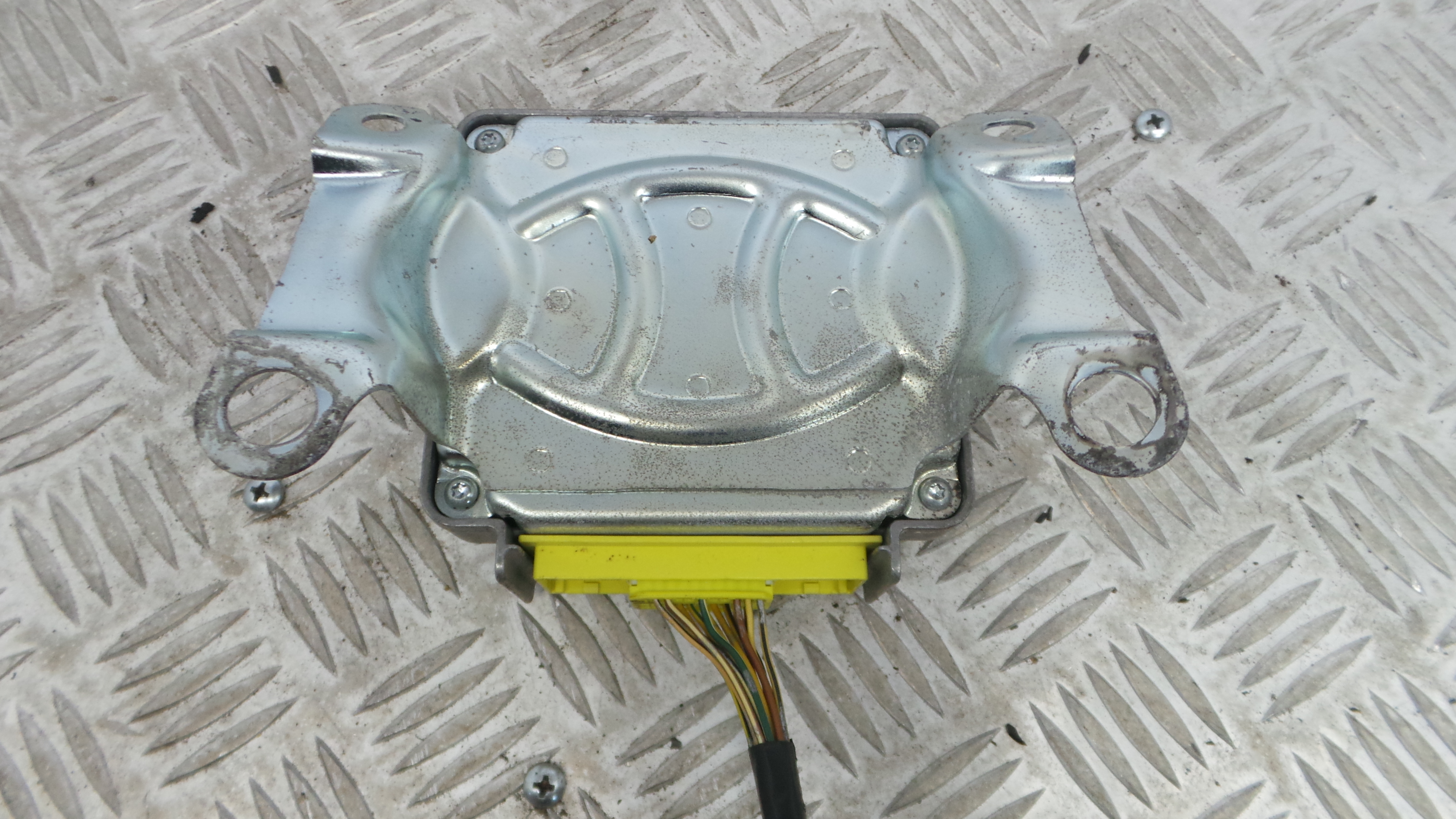 Centralina de Airbags 89170-0D090 - TOYOTA YARIS VERSO VAN (_P2_)-33184344