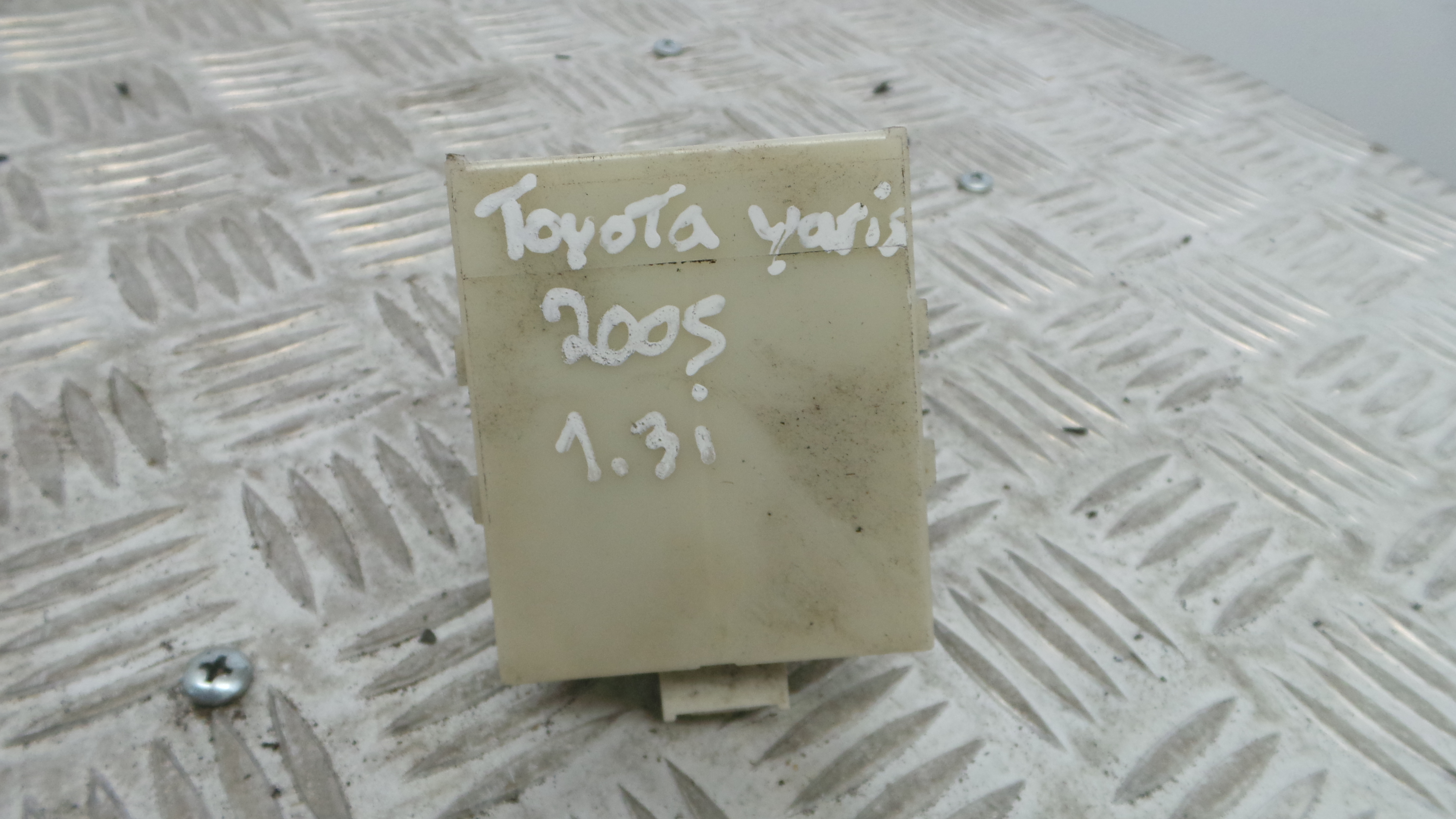 Modulo Electrónico 8741-0D020 - TOYOTA YARIS (_P9_), YARIS/VITZ (_P9_)-33184359