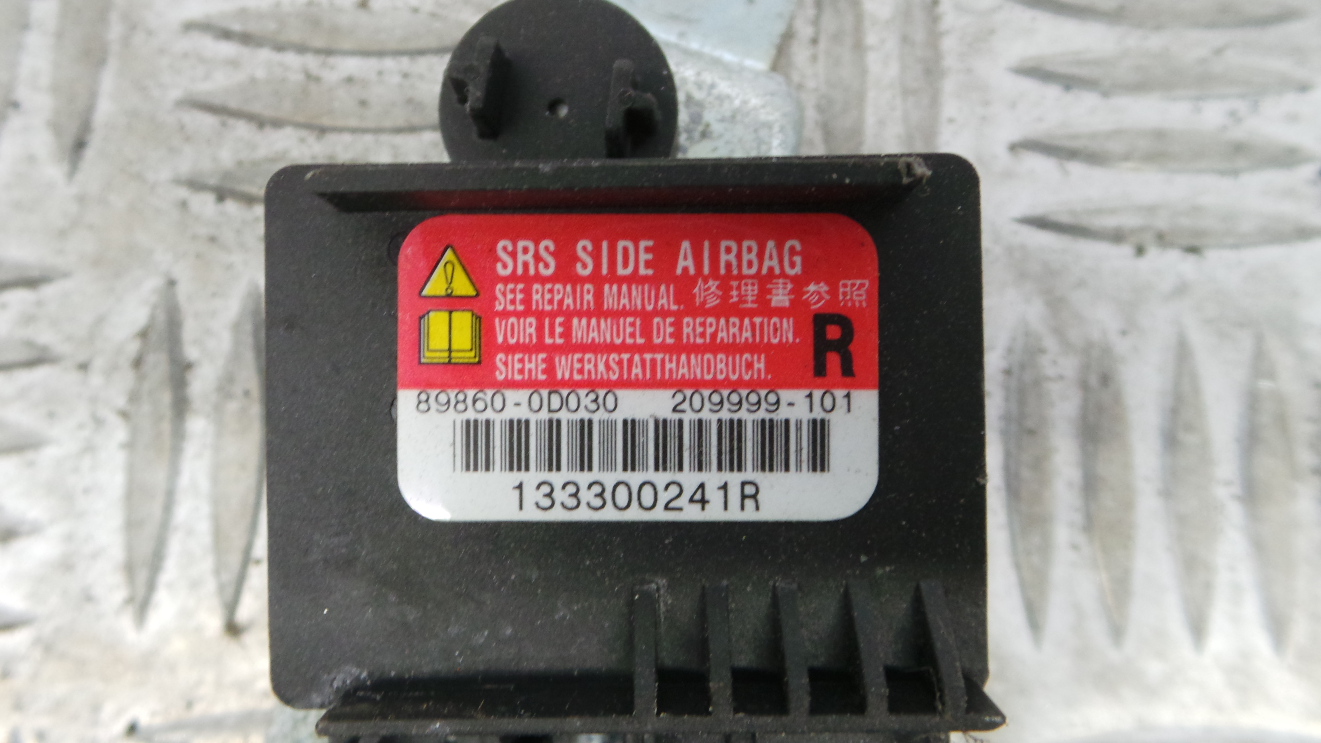 Sensor de Airbag 89860-0D030 - TOYOTA YARIS (_P9_), YARIS/VITZ (_P9_)-33184365