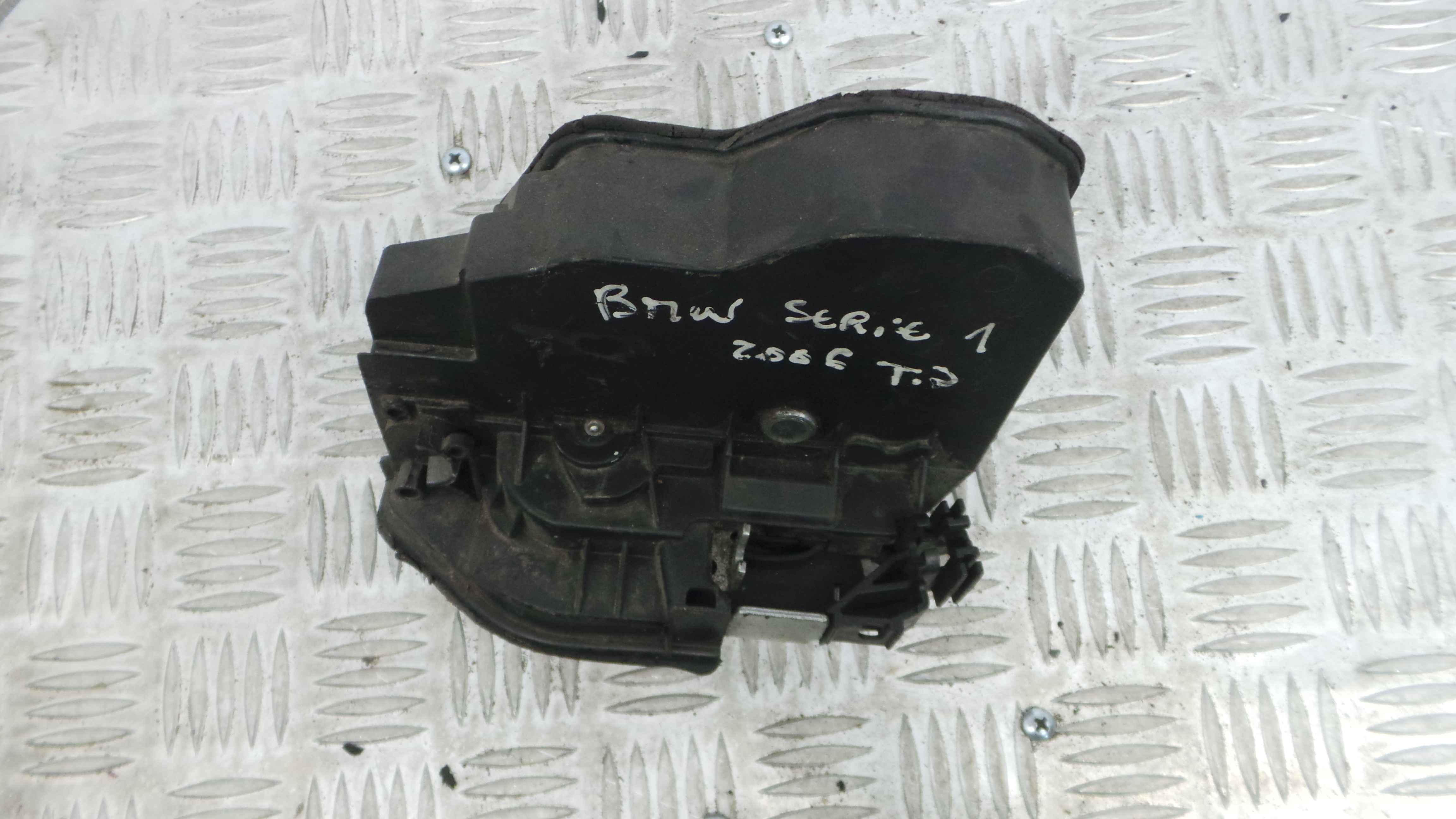 Fecho da Porta Trás Dto 51.22-7202148 - BMW 1 (E87)-33184587