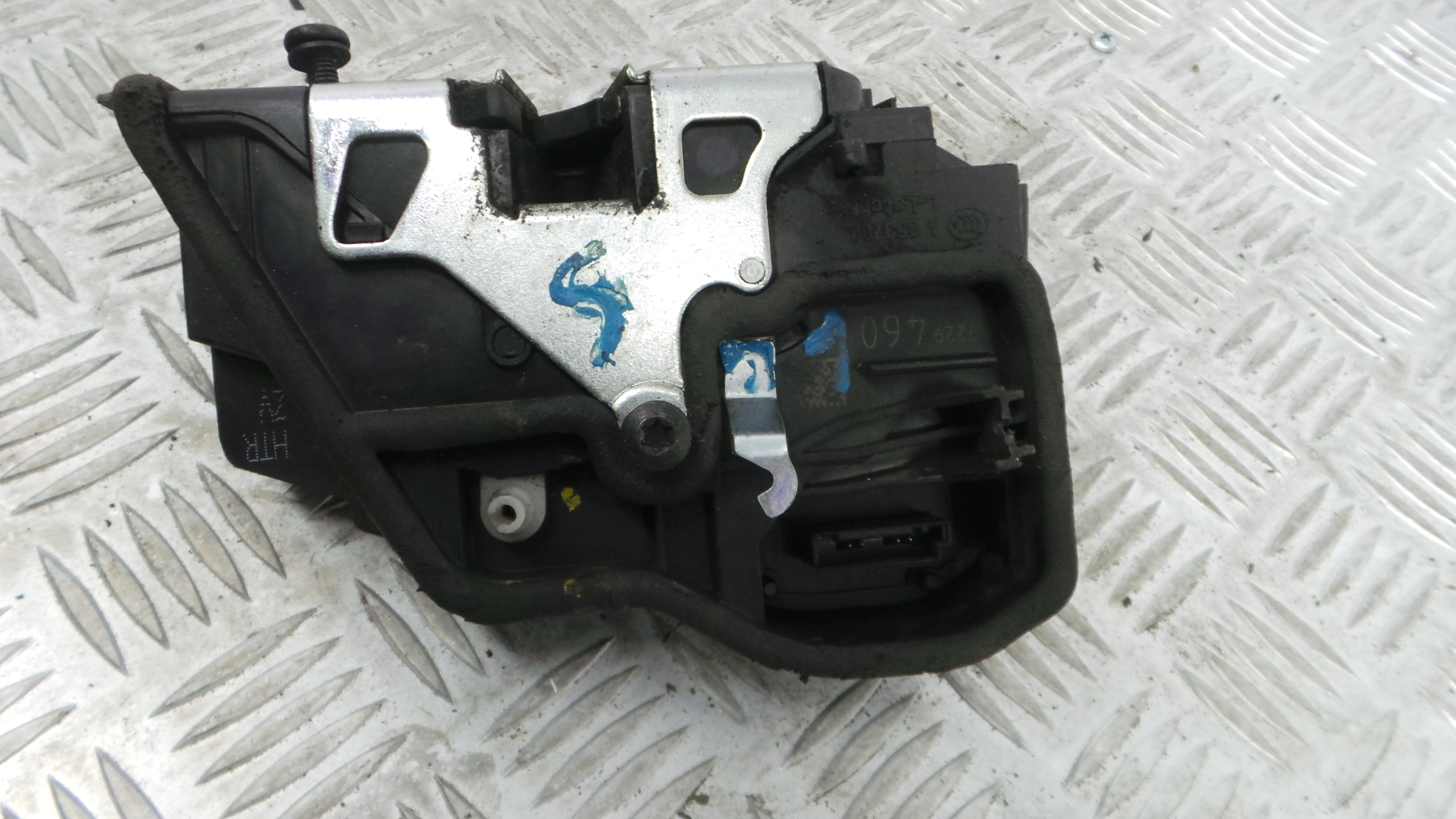 Fecho da Porta Trás Dto 51.22-7202148 - BMW 1 (E87)-33184587