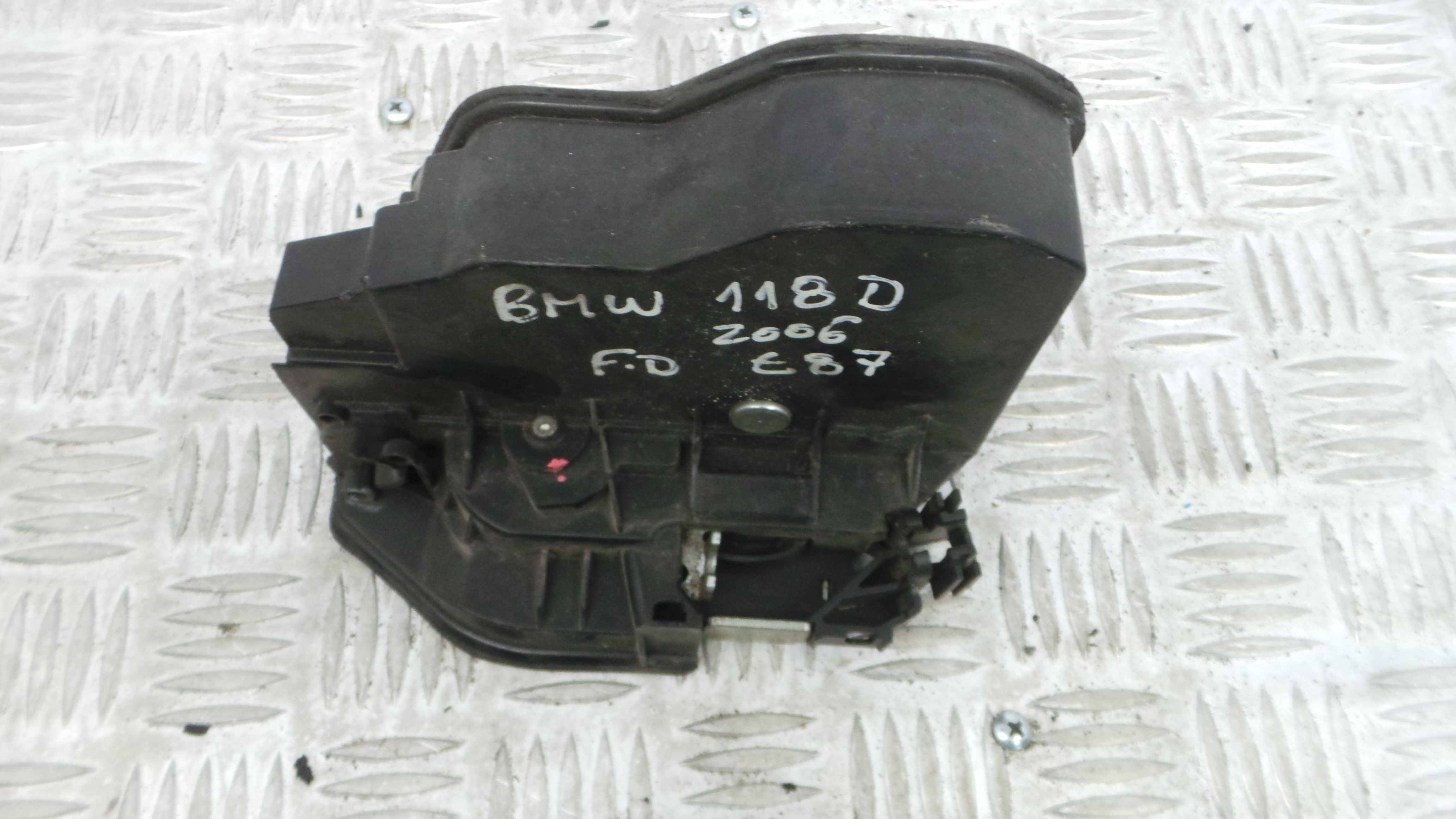 Fecho da Porta Frente Dto 51.21-7229458 - BMW 1 (E87)-33184590