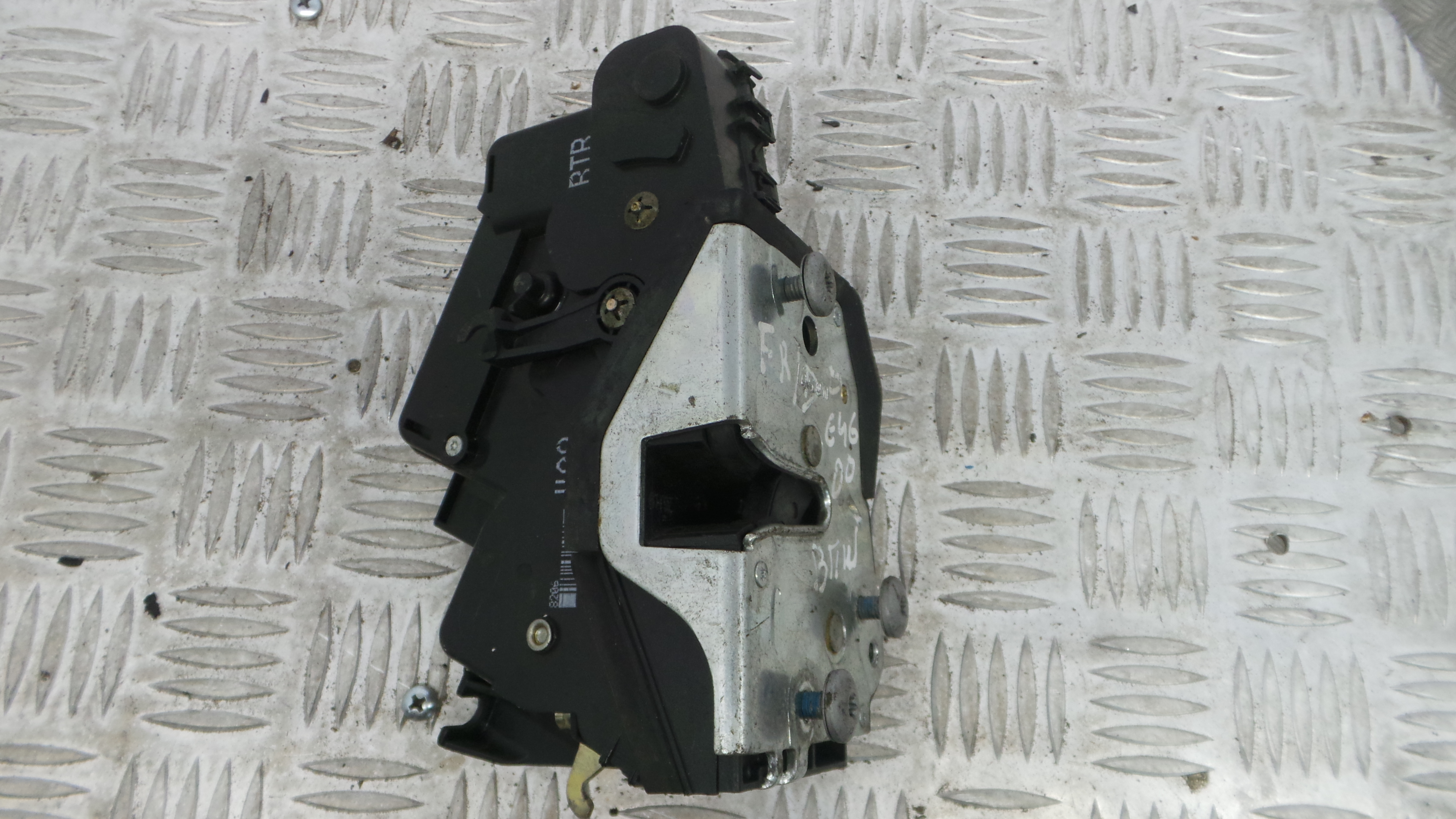Fecho da Porta Frente Dto 51.21-7011244 - BMW 3 (E46)-33184598