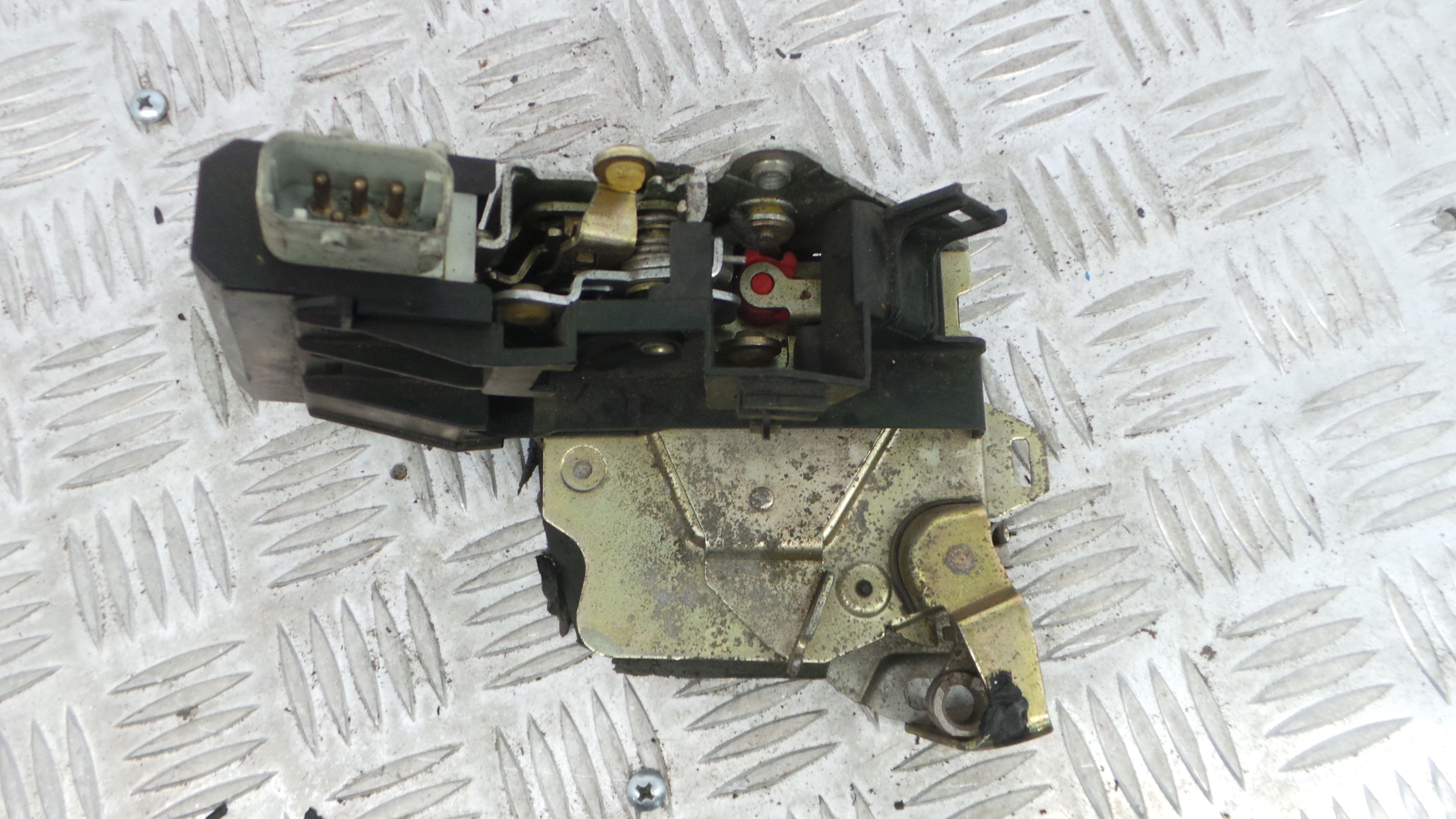 Fecho da Porta Trás Dto 51.22-8125672 - BMW 5 (E39)-33184723