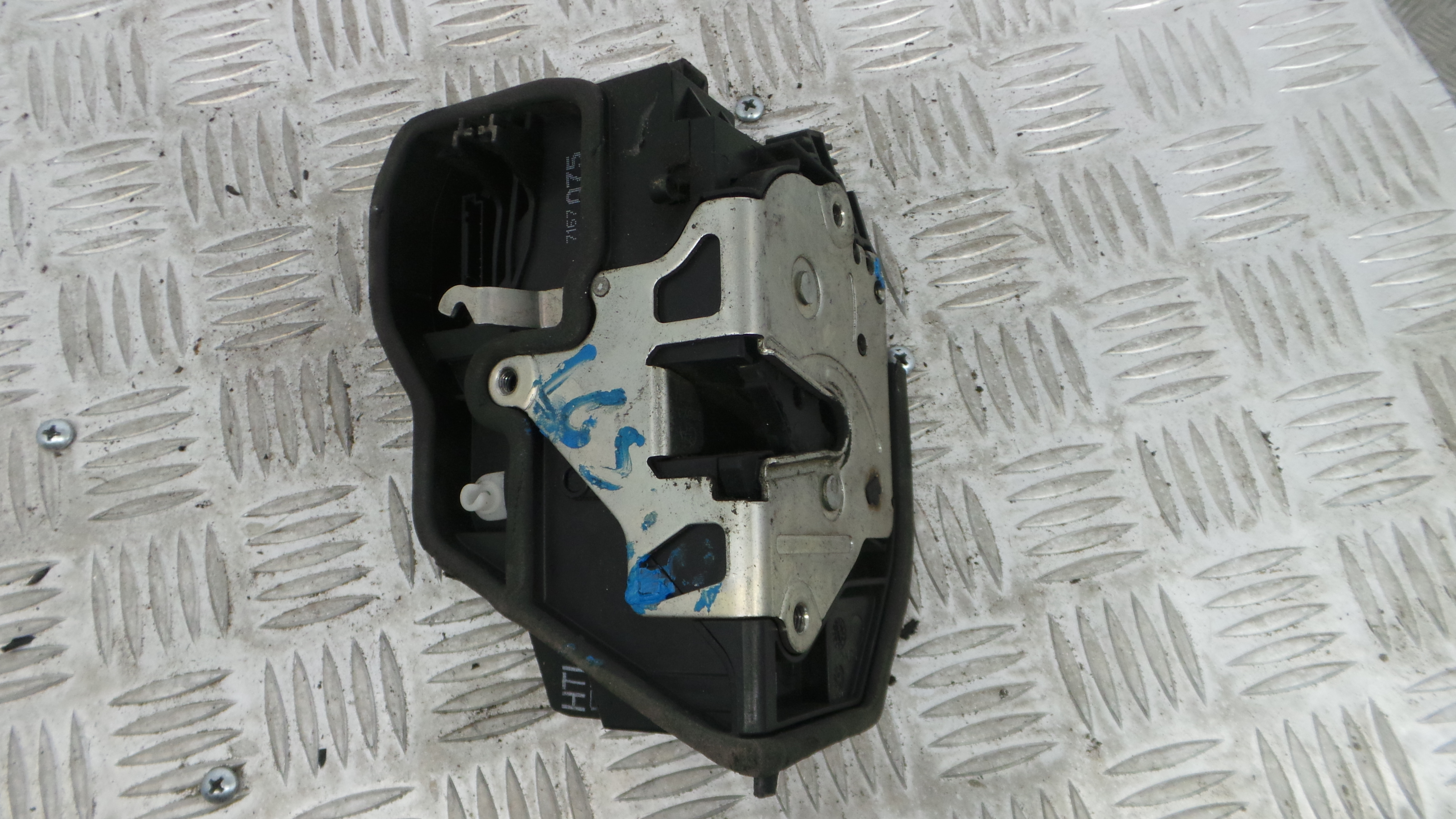 Fecho da Porta Trás Esq 51.22-7229459 - BMW 1 (E87)-33184759 Fecho da Porta Trás Esq 51.22-7229459 - BMW 1 (E87)-33184759
