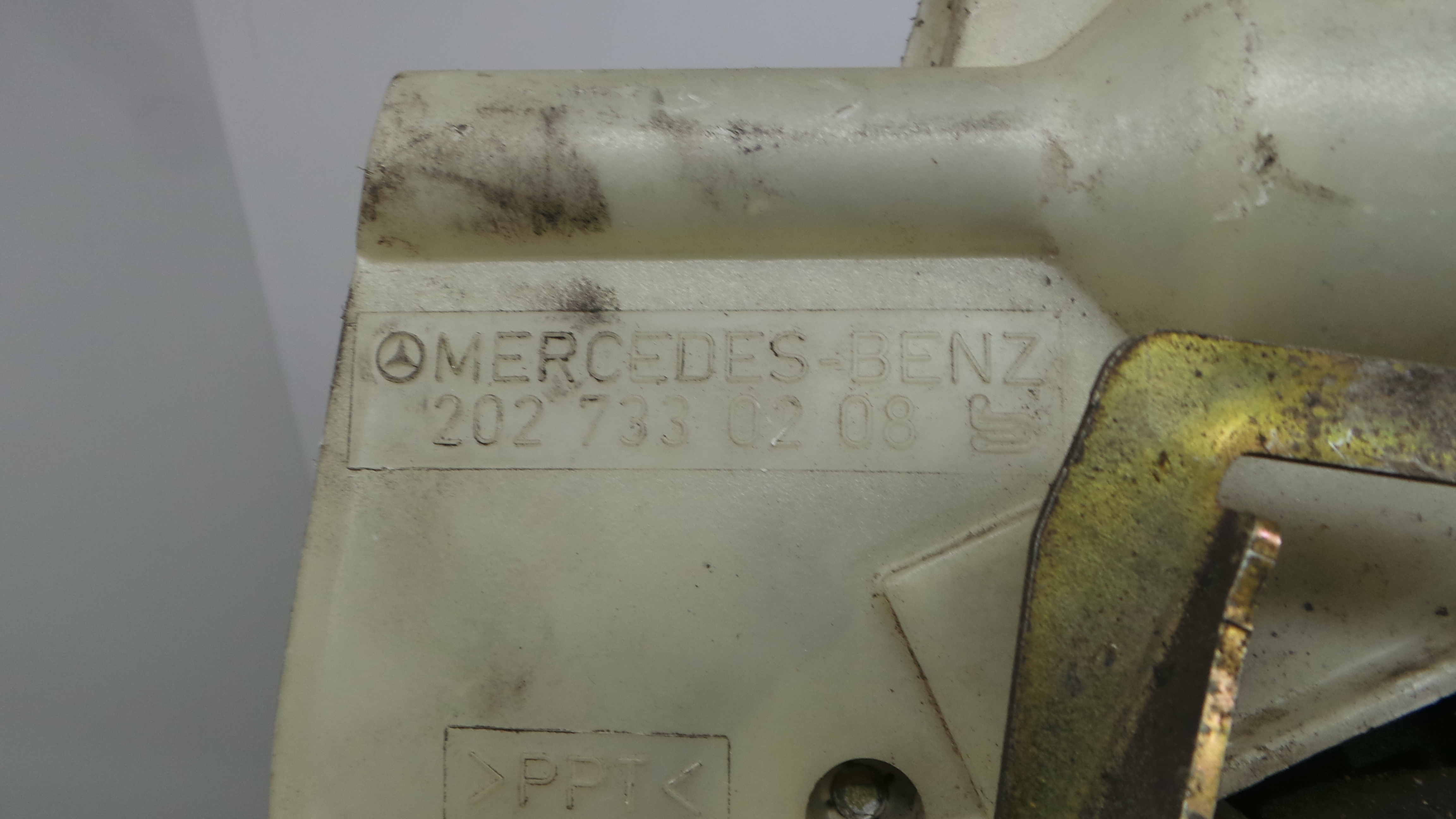 Fecho da Porta Trás Dto 2027300635 - MERCEDES-BENZ C-CLASS (W202)-33184834