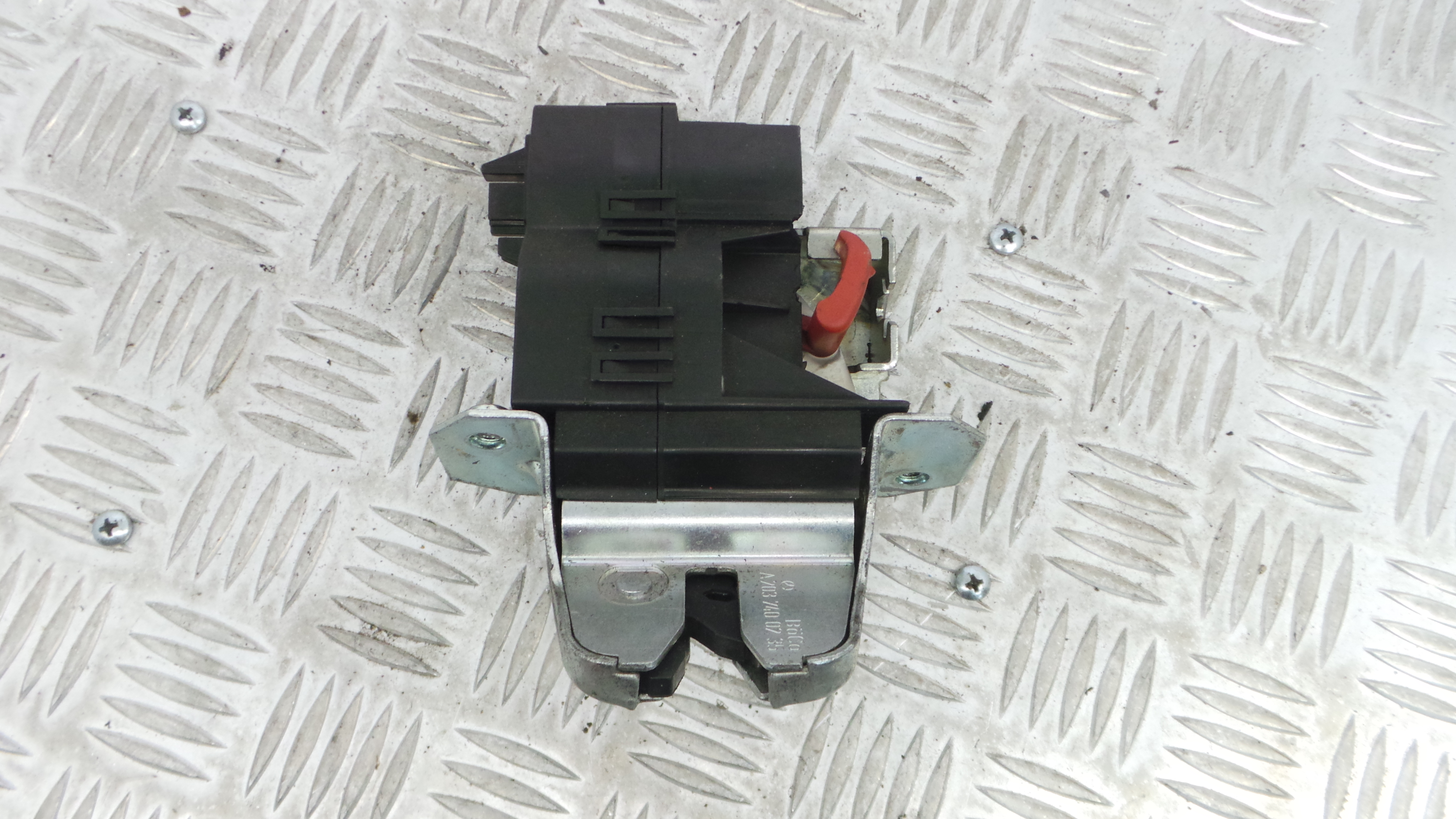 Fecho Mala  A2037400235 - MERCEDES-BENZ C-CLASS Coupé (CL203), C-CLASS Coupe Sport (CL203), C-CLASS-33184890