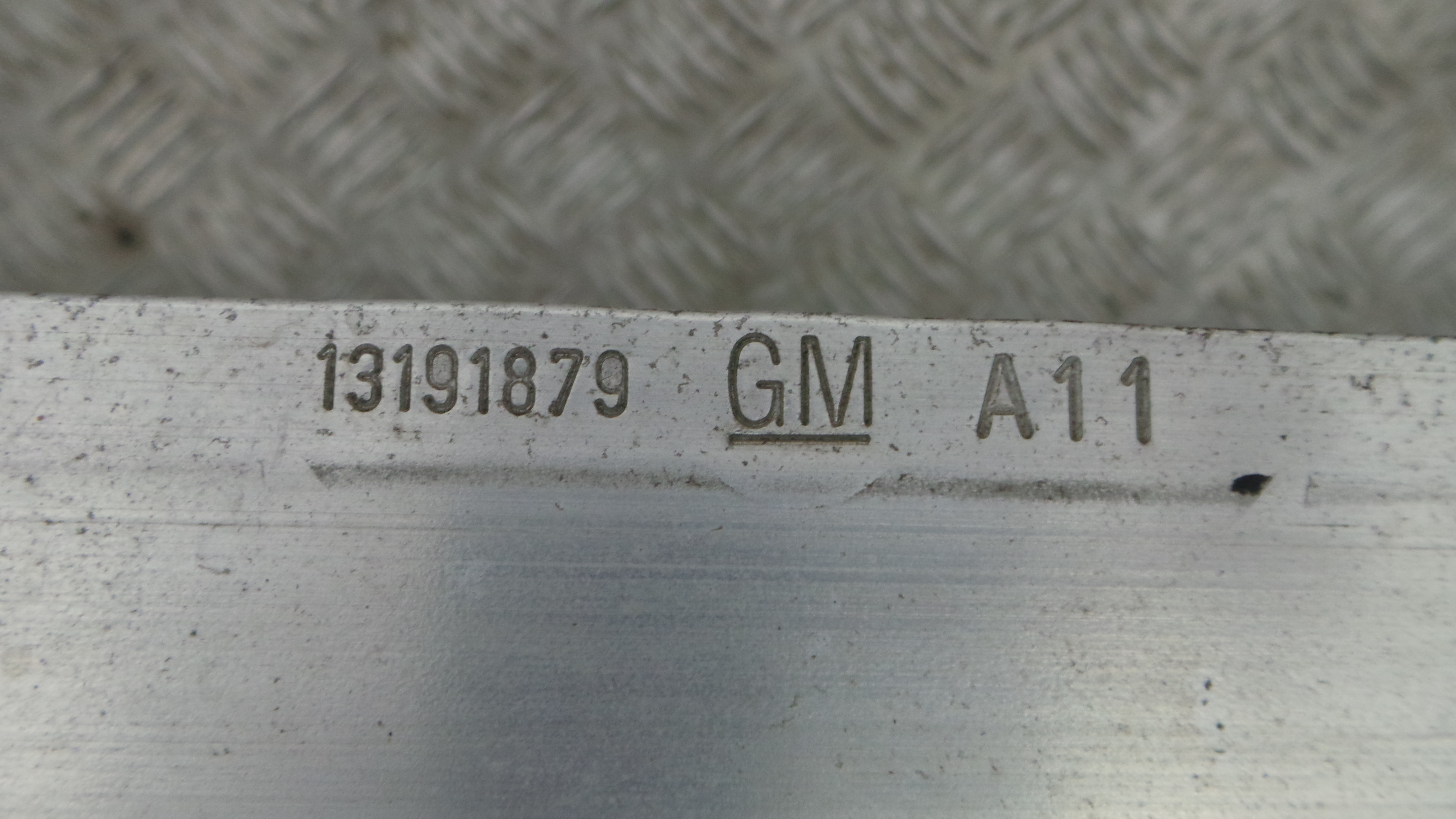 Reforço do Para Choques Frente 13191879 - OPEL CORSA D (S07)-33185010