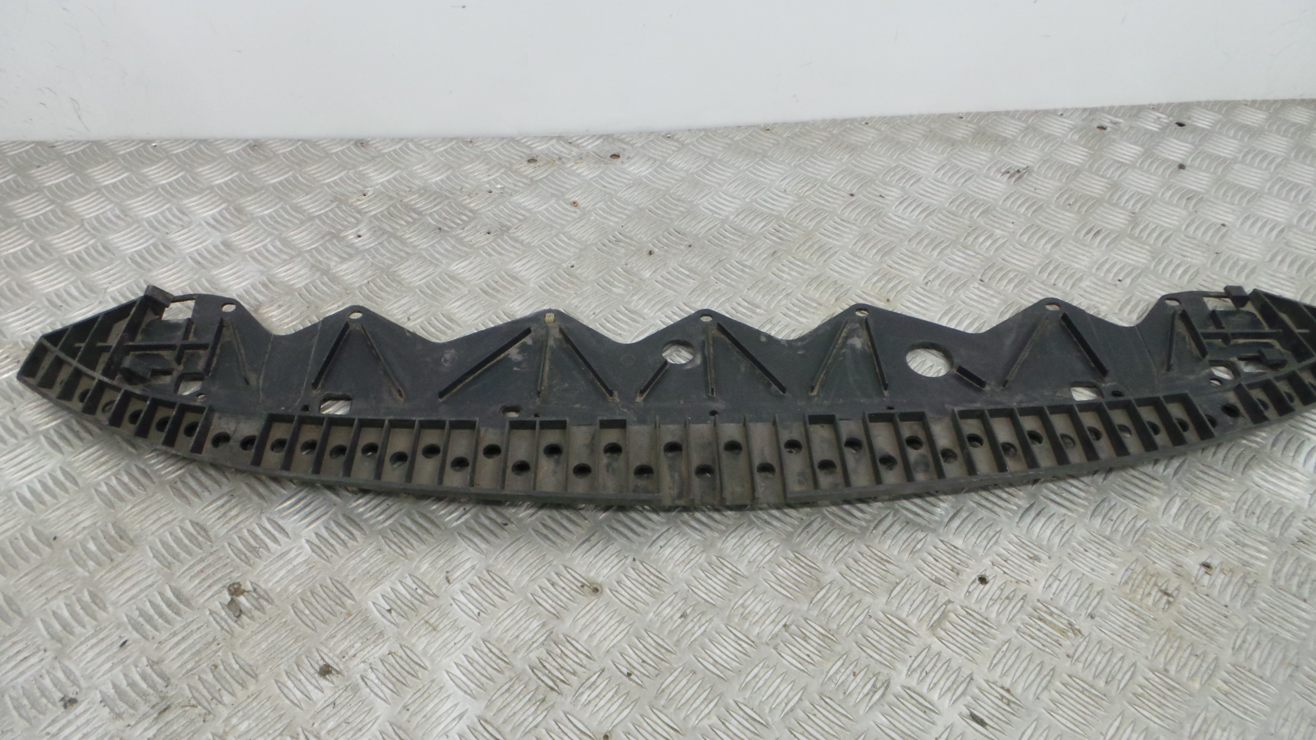 Suporte do Para Choques 52618-0D010 - TOYOTA YARIS (_P9_), YARIS/VITZ (_P9_)-33185040