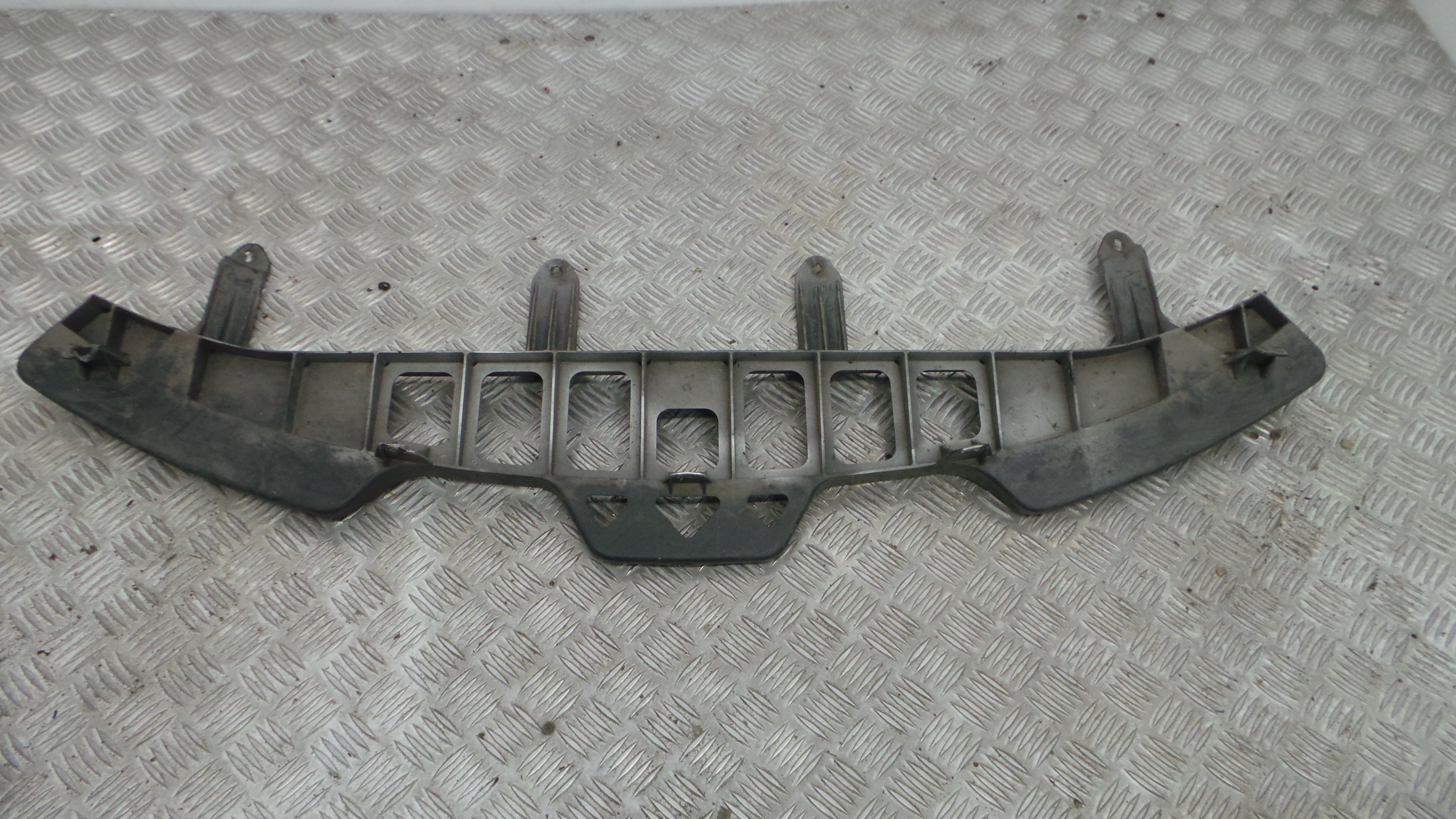 Suporte do Para Choques 1P0807929 - SEAT LEON (1P1)-33185066